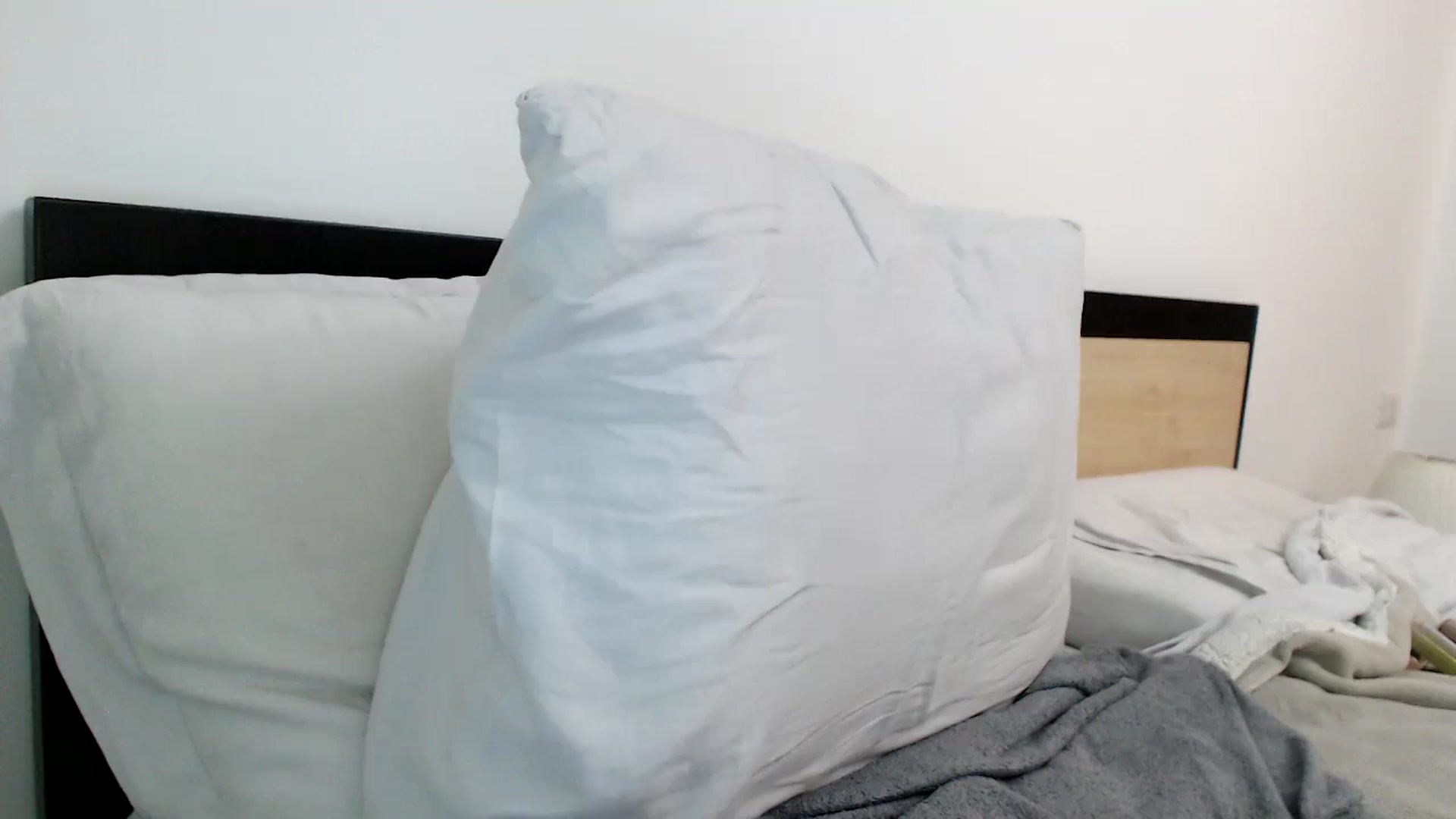 Gallery image thumbnail from FallonSexy's myfreecams stream on, 03/05/2025, 15:10 image 18 of 20