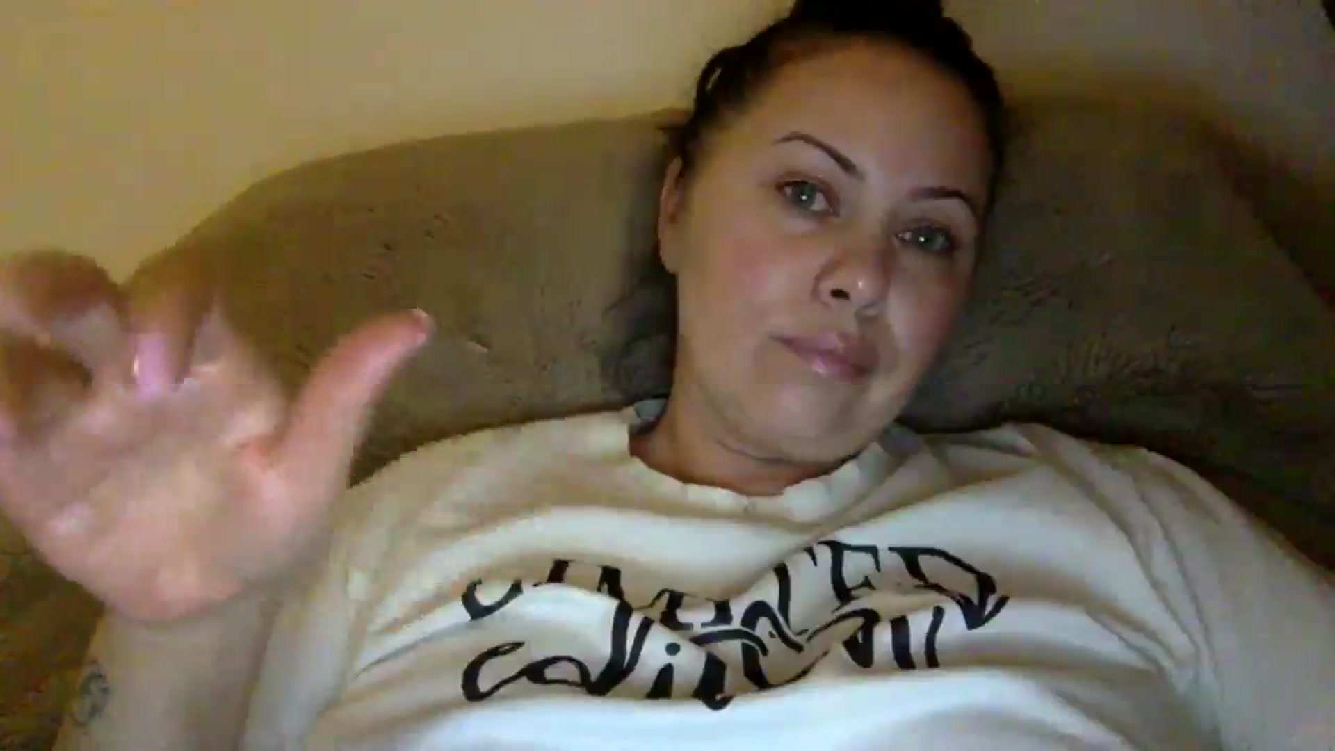 Gallery image thumbnail from FallonSexy's myfreecams stream on, 03/31/2025, 18:24 image 20 of 20