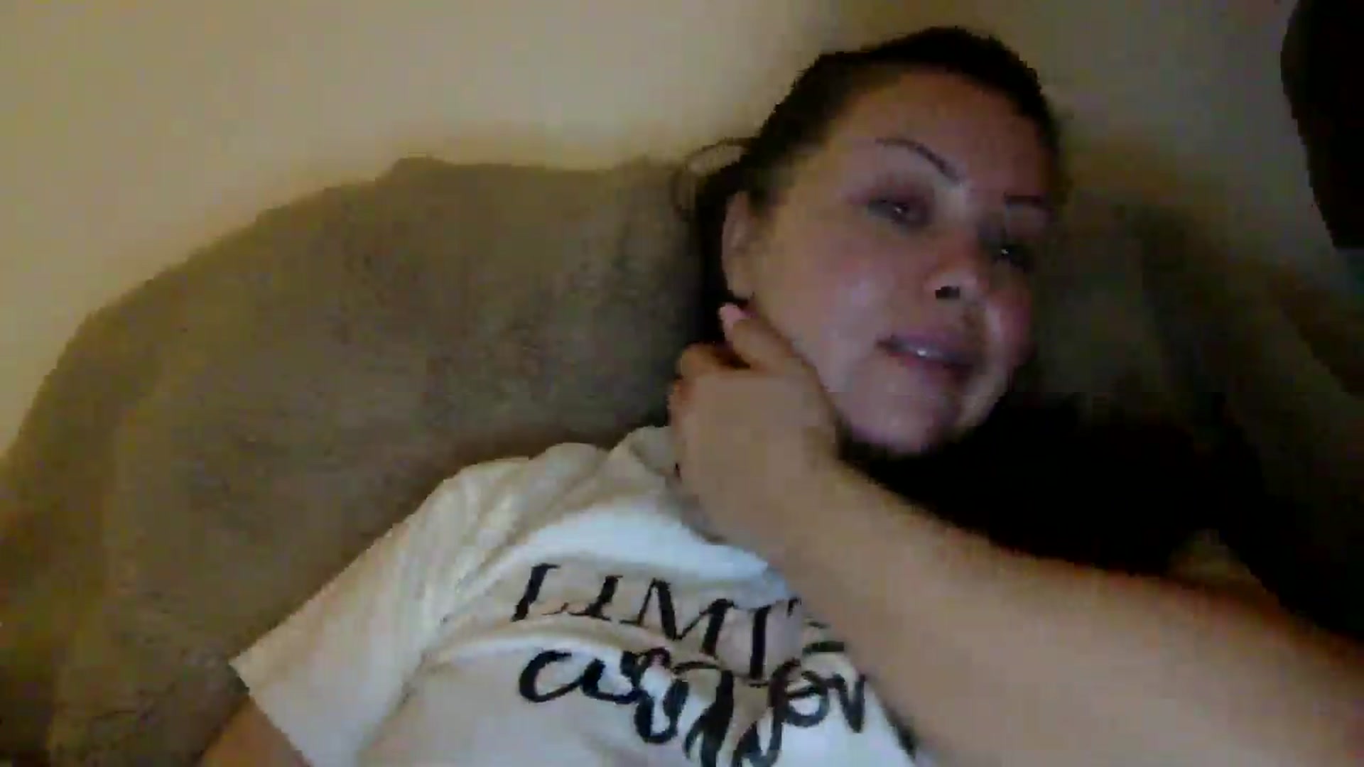 Gallery image thumbnail from FallonSexy's myfreecams stream on, 04/01/2025, 18:40 image 12 of 20