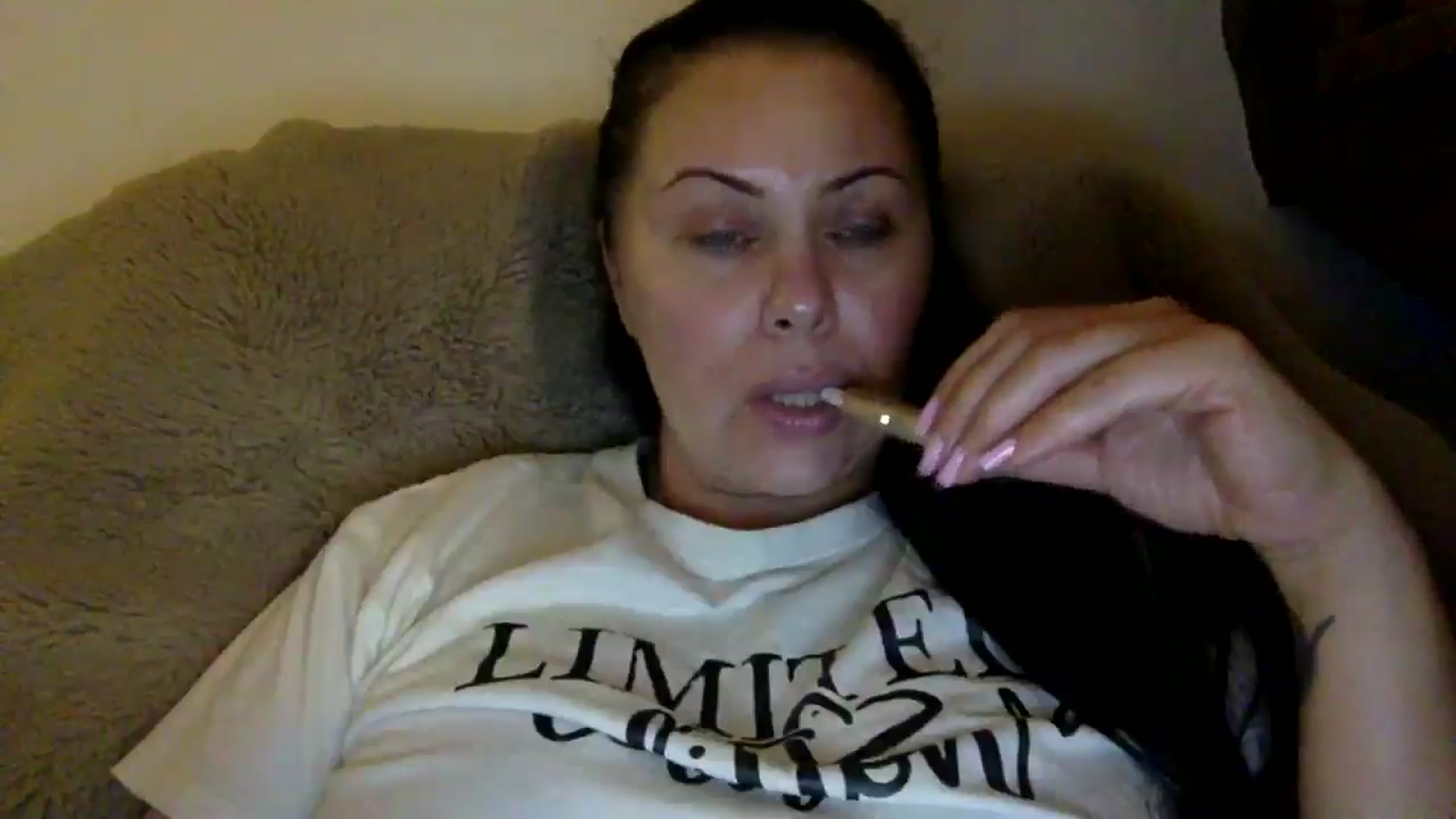 Gallery image thumbnail from FallonSexy's myfreecams stream on, 04/01/2025, 18:40 image 15 of 20