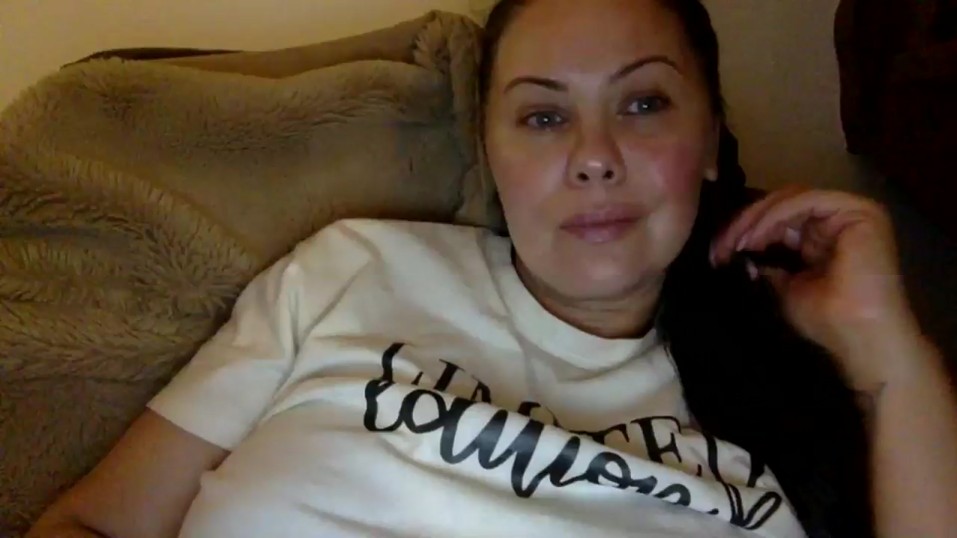 Gallery image thumbnail from FallonSexy's myfreecams stream on, 04/01/2025, 18:40 image 5 of 20