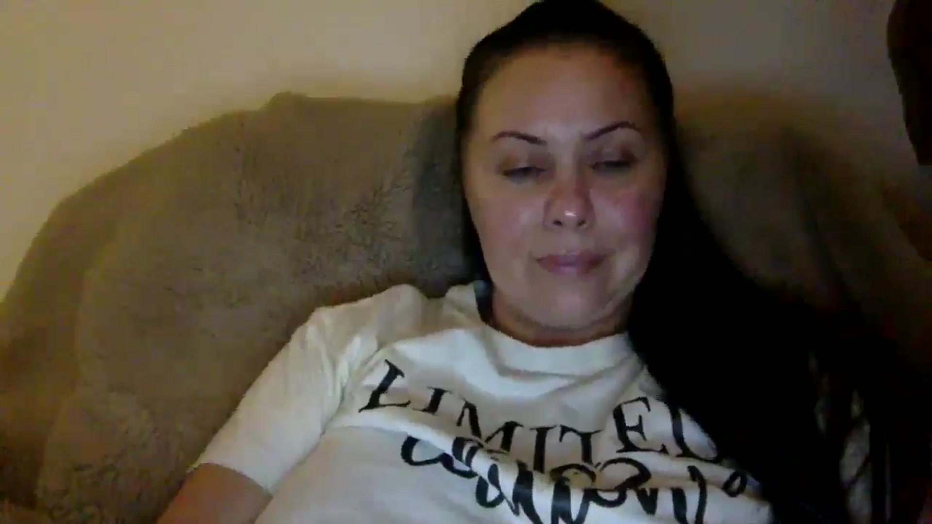 Gallery image thumbnail from FallonSexy's myfreecams stream on, 04/01/2025, 18:40 image 13 of 20
