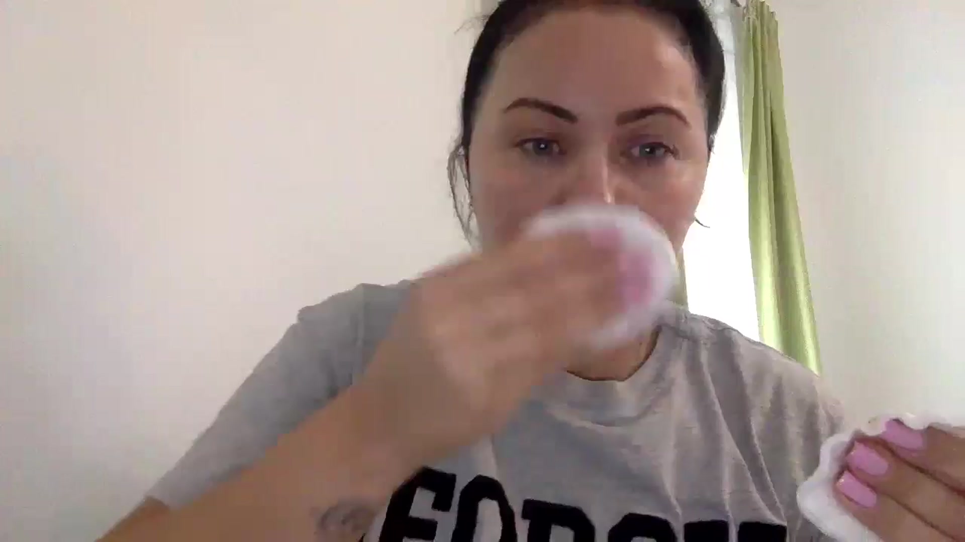 Gallery image thumbnail from FallonSexy's myfreecams stream on, 04/04/2025, 15:09 image 20 of 20