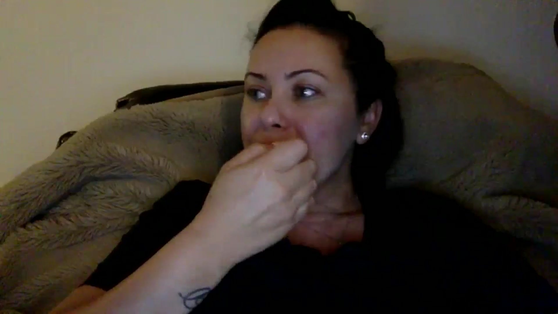 Gallery image thumbnail from FallonSexy's myfreecams stream on, 04/07/2025, 18:45 image 15 of 20