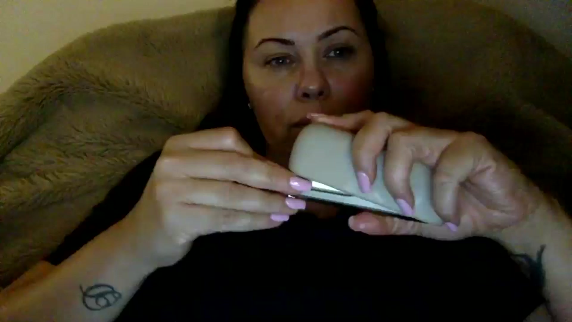 Gallery image thumbnail from FallonSexy's myfreecams stream on, 04/07/2025, 18:45 image 9 of 20