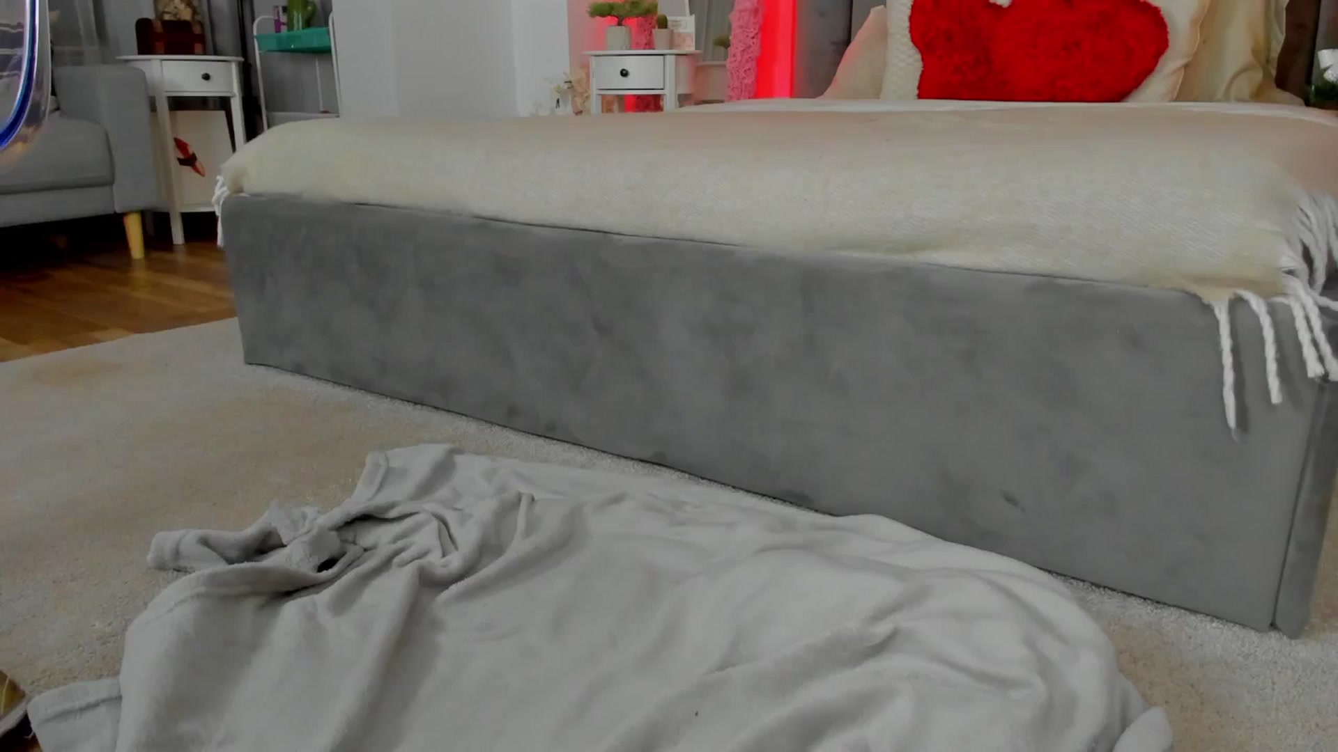 Gallery image thumbnail from Fancy_7een's myfreecams stream on, 01/03/2026, 01:58 image 19 of 20