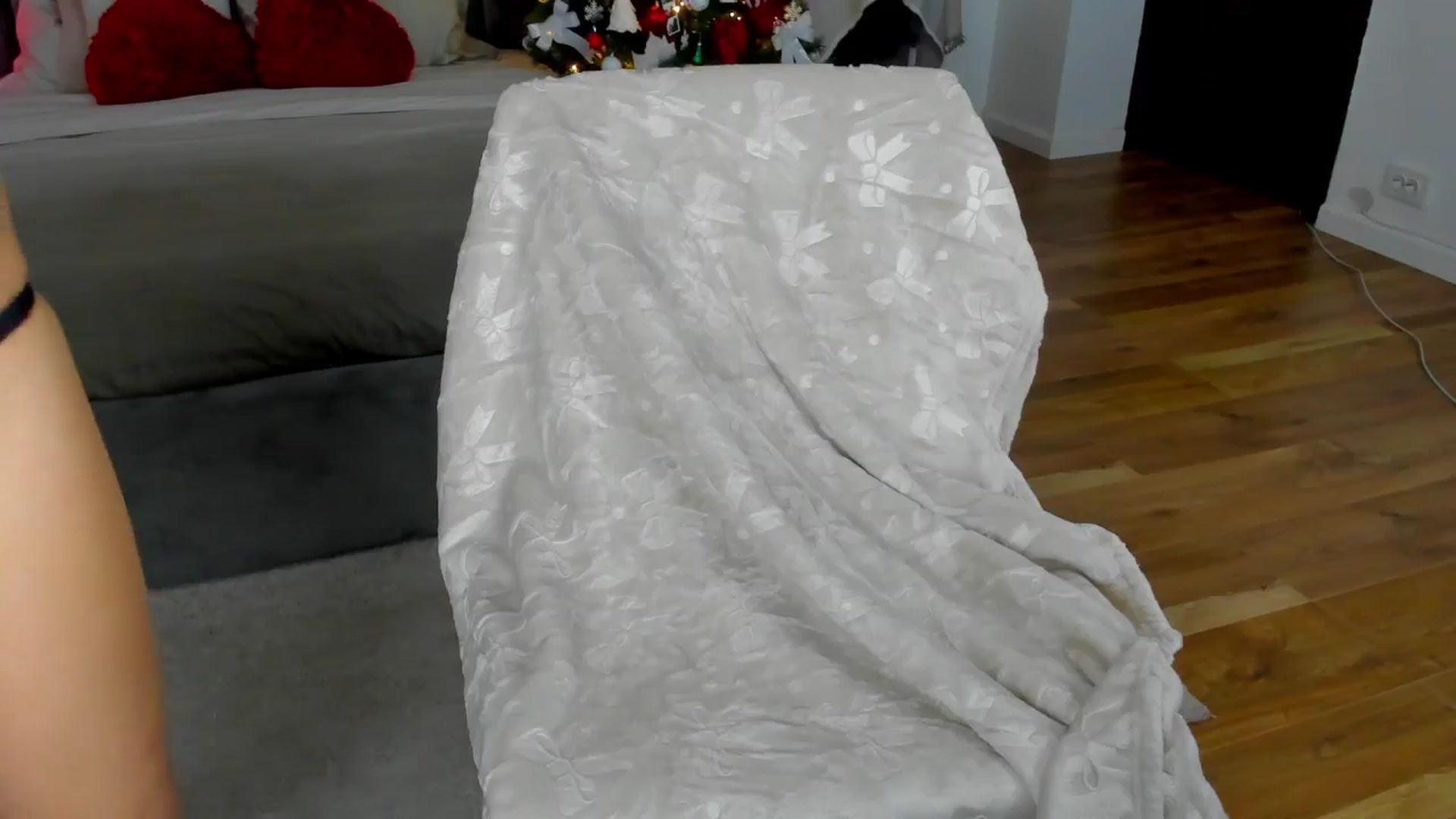 Gallery image thumbnail from Fancy_7een's myfreecams stream on, 01/06/2026, 22:52 image 8 of 20