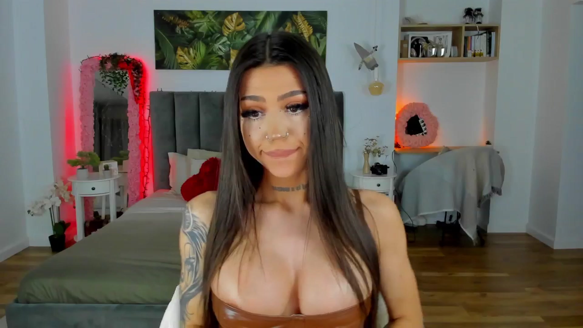 Gallery image thumbnail from Fancy_7een's myfreecams stream on, 01/11/2026, 02:10 image 20 of 20