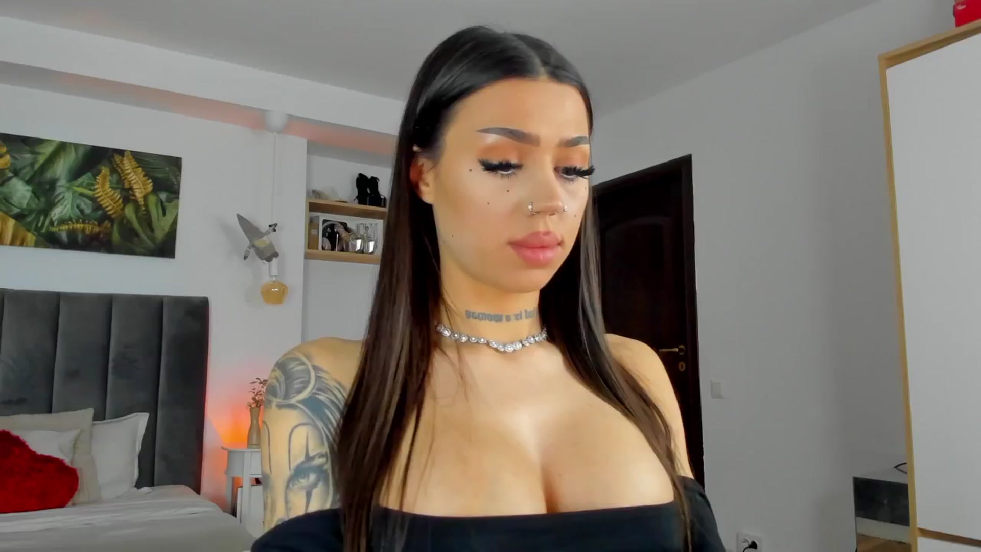 Gallery image thumbnail from Fancy_7een's myfreecams stream on, 01/15/2026, 02:17 image 18 of 20