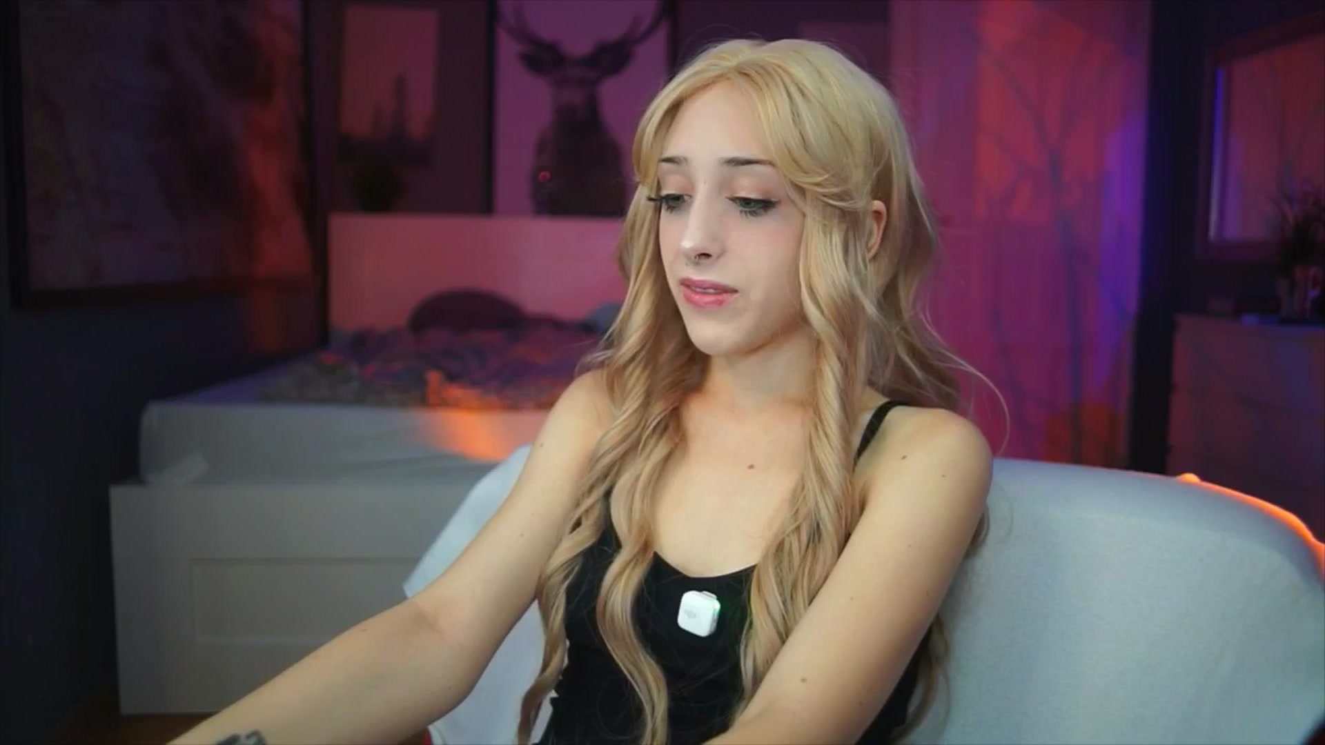 Gallery image thumbnail from Fanny21's myfreecams stream on, 10/07/2025, 17:19 image 2 of 20