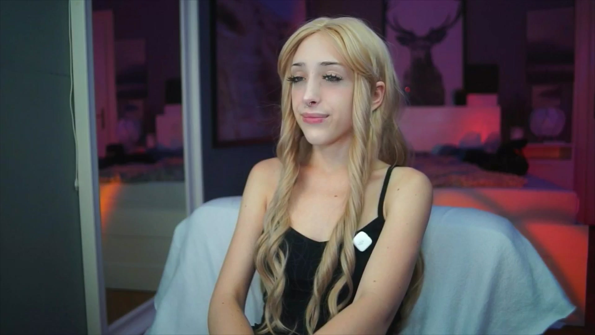 Gallery image thumbnail from Fanny21's myfreecams stream on, 10/07/2025, 20:27 image 6 of 20