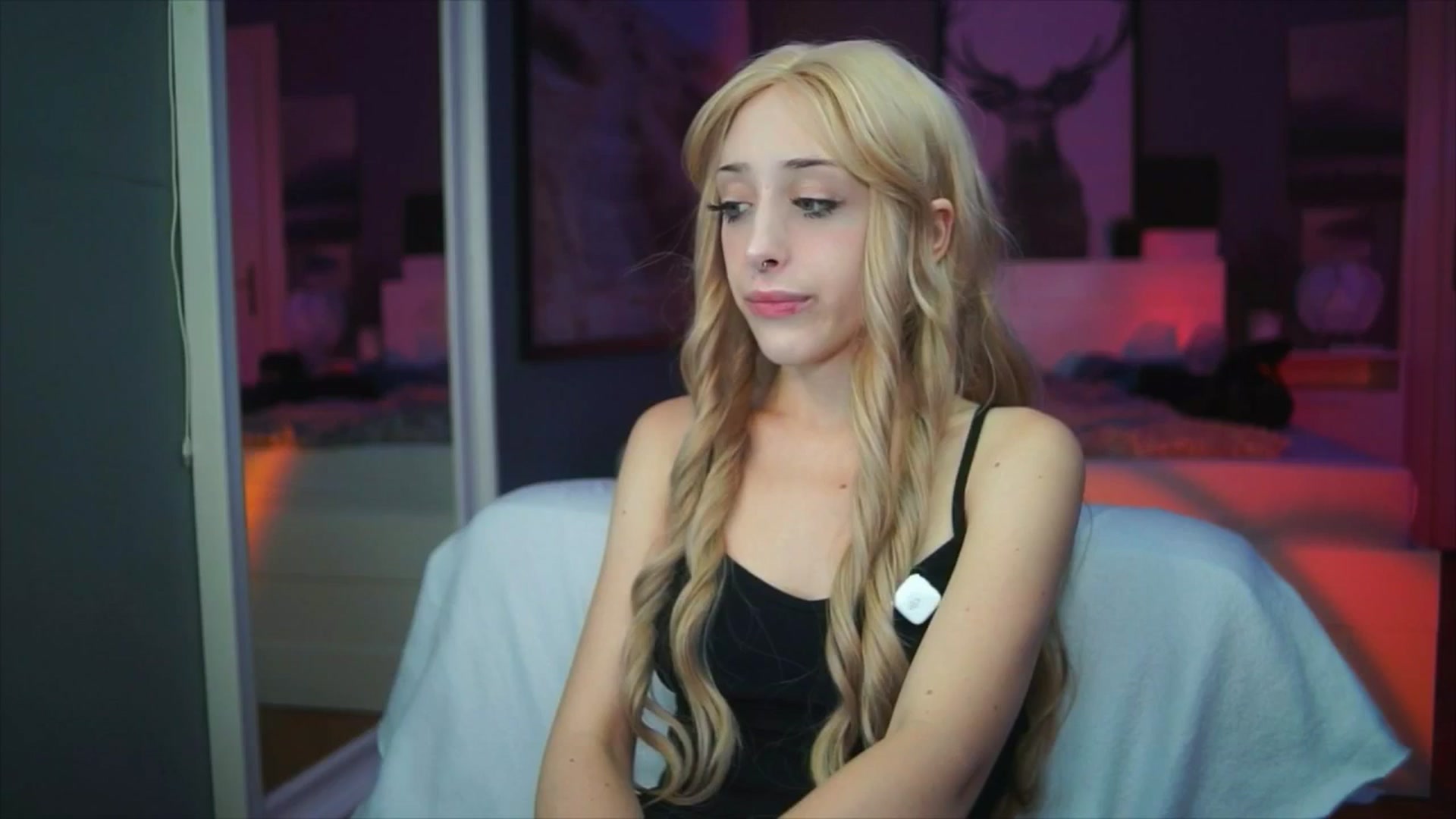 Gallery image thumbnail from Fanny21's myfreecams stream on, 10/07/2025, 20:27 image 7 of 20