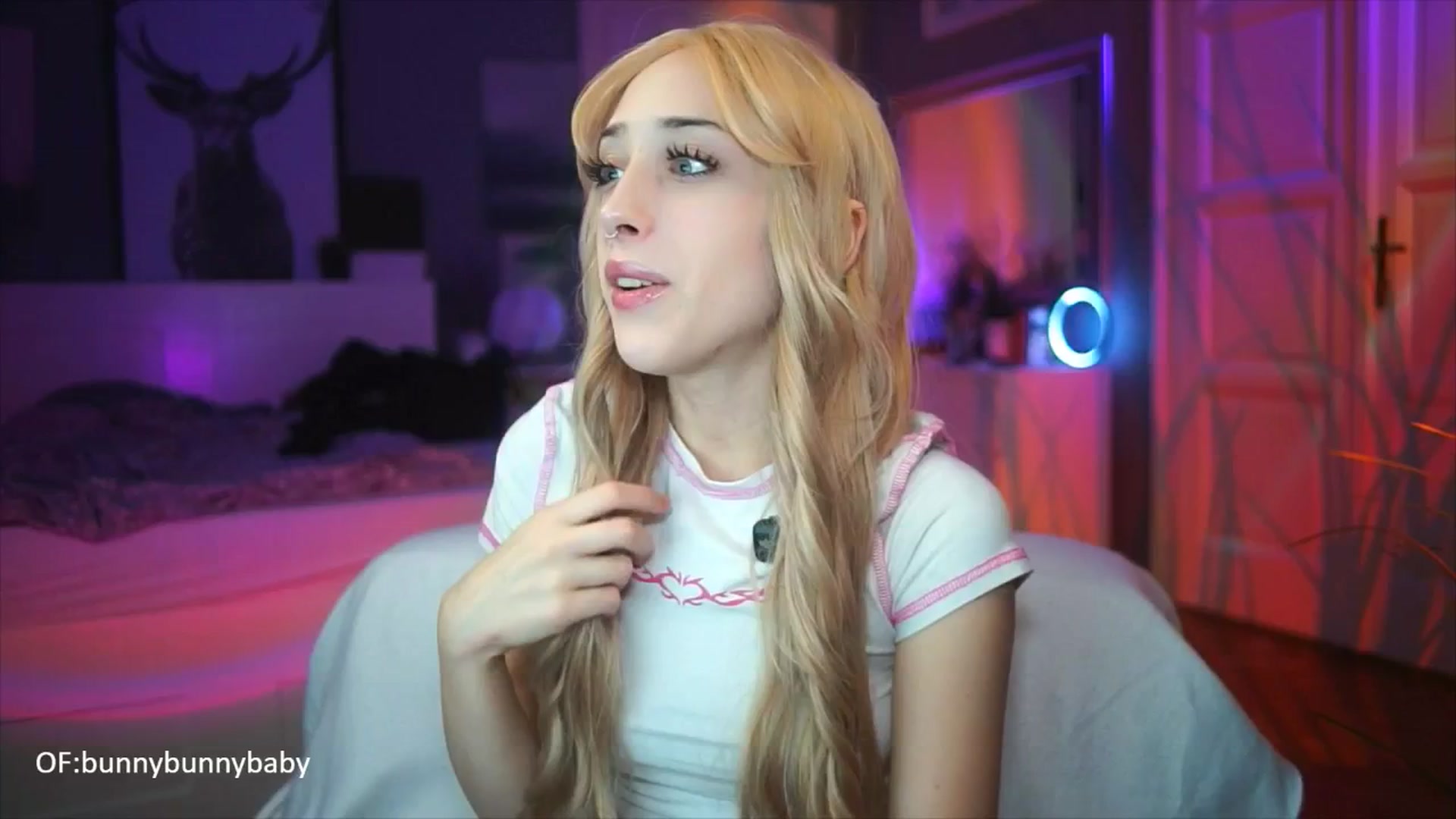 Gallery image thumbnail from Fanny21's myfreecams stream on, 10/09/2025, 18:08 image 7 of 20