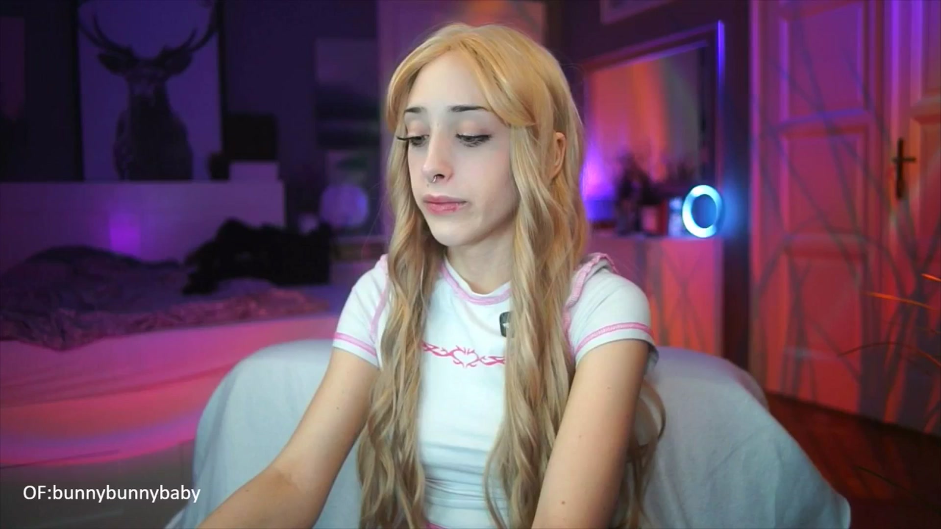 Gallery image thumbnail from Fanny21's myfreecams stream on, 10/09/2025, 18:08 image 14 of 20
