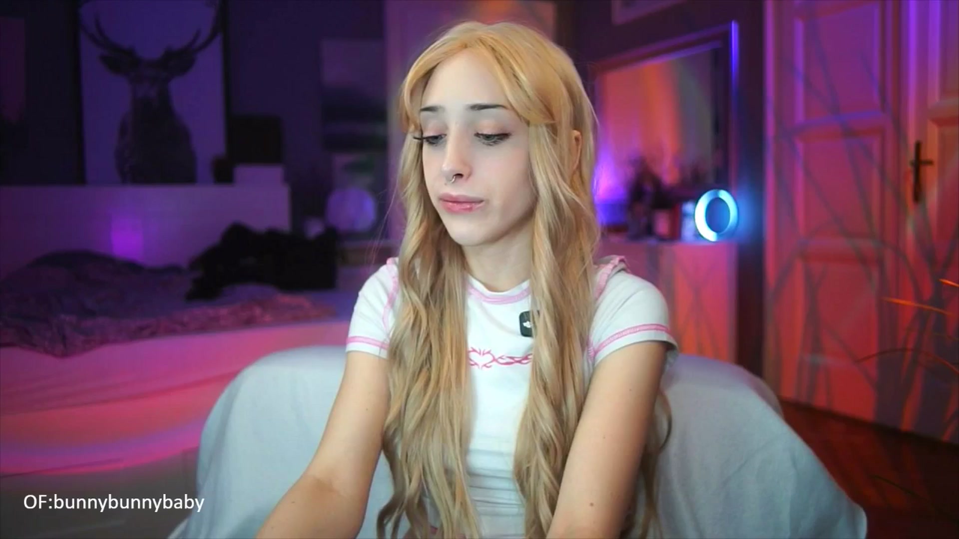 Gallery image thumbnail from Fanny21's myfreecams stream on, 10/09/2025, 18:08 image 12 of 20