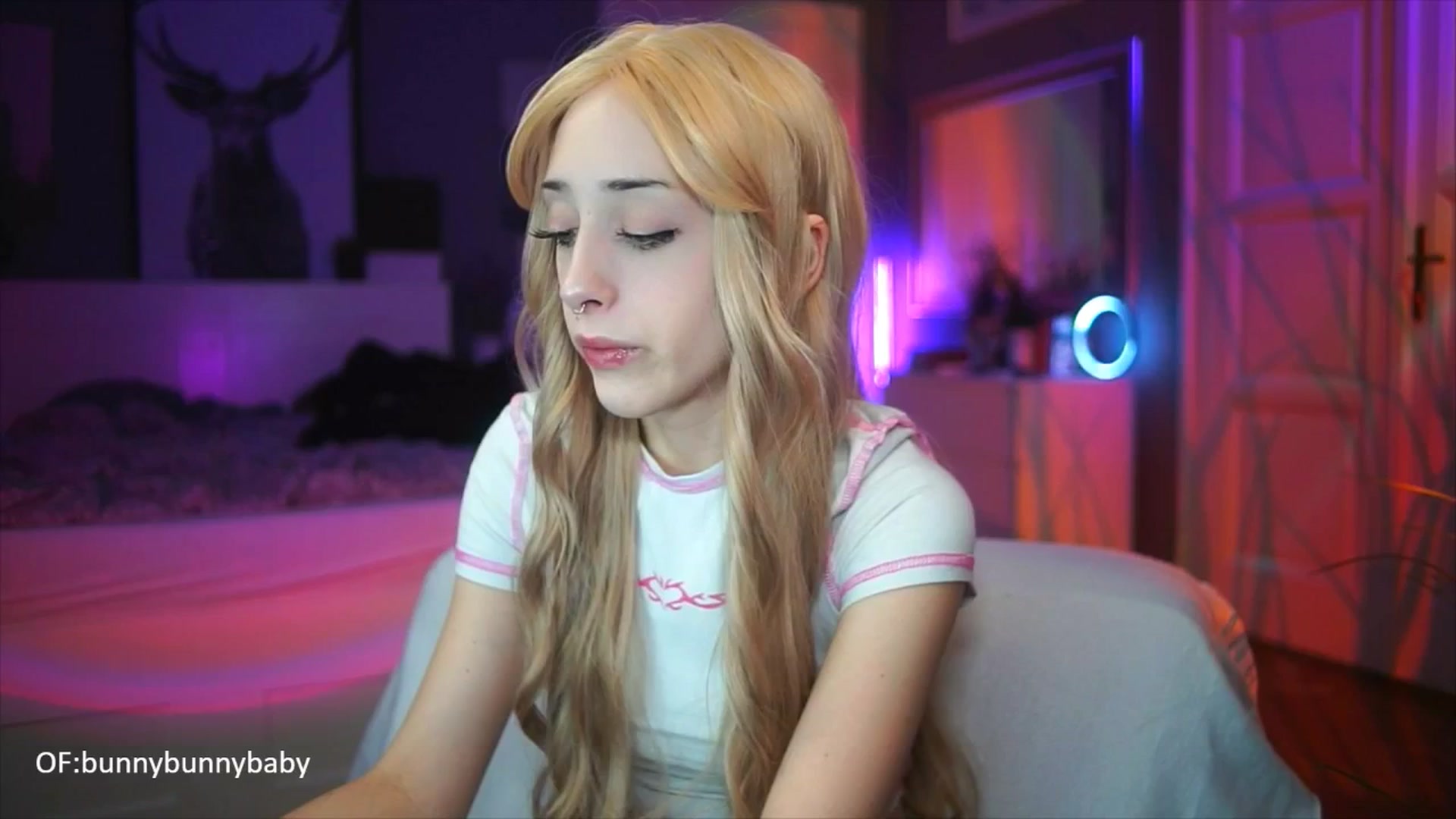 Gallery image thumbnail from Fanny21's myfreecams stream on, 10/09/2025, 18:08 image 1 of 20