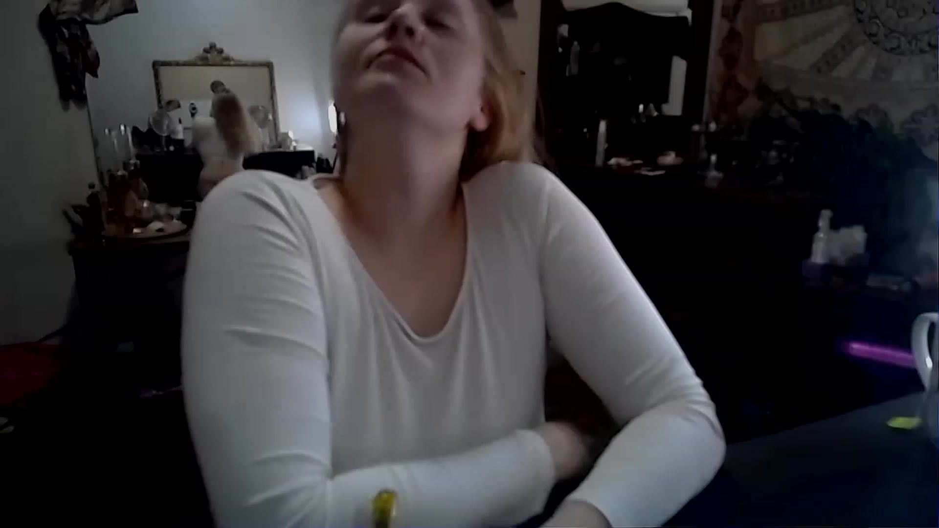 Gallery image thumbnail from Fanny__Mandy's myfreecams stream on, 11/28/2022, 12:39 image 10 of 20