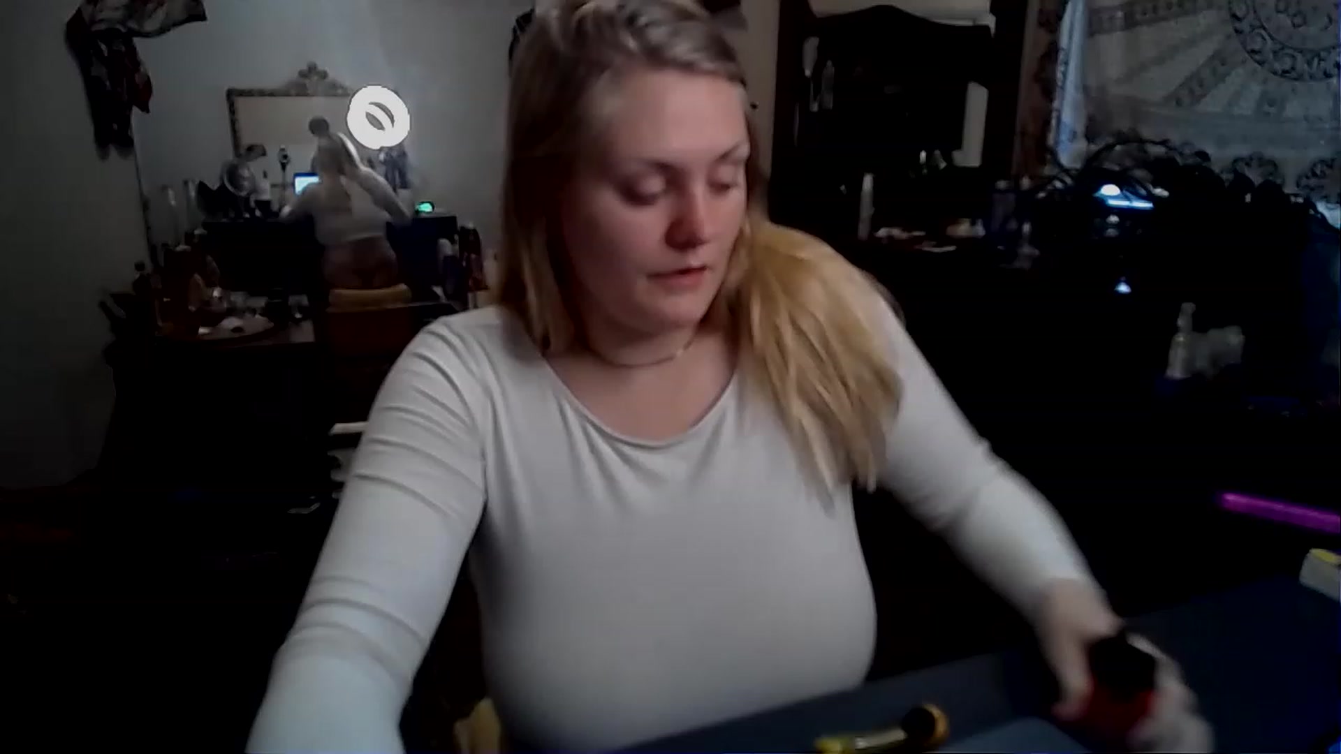 Gallery image thumbnail from Fanny__Mandy's myfreecams stream on, 11/28/2022, 15:27 image 10 of 20