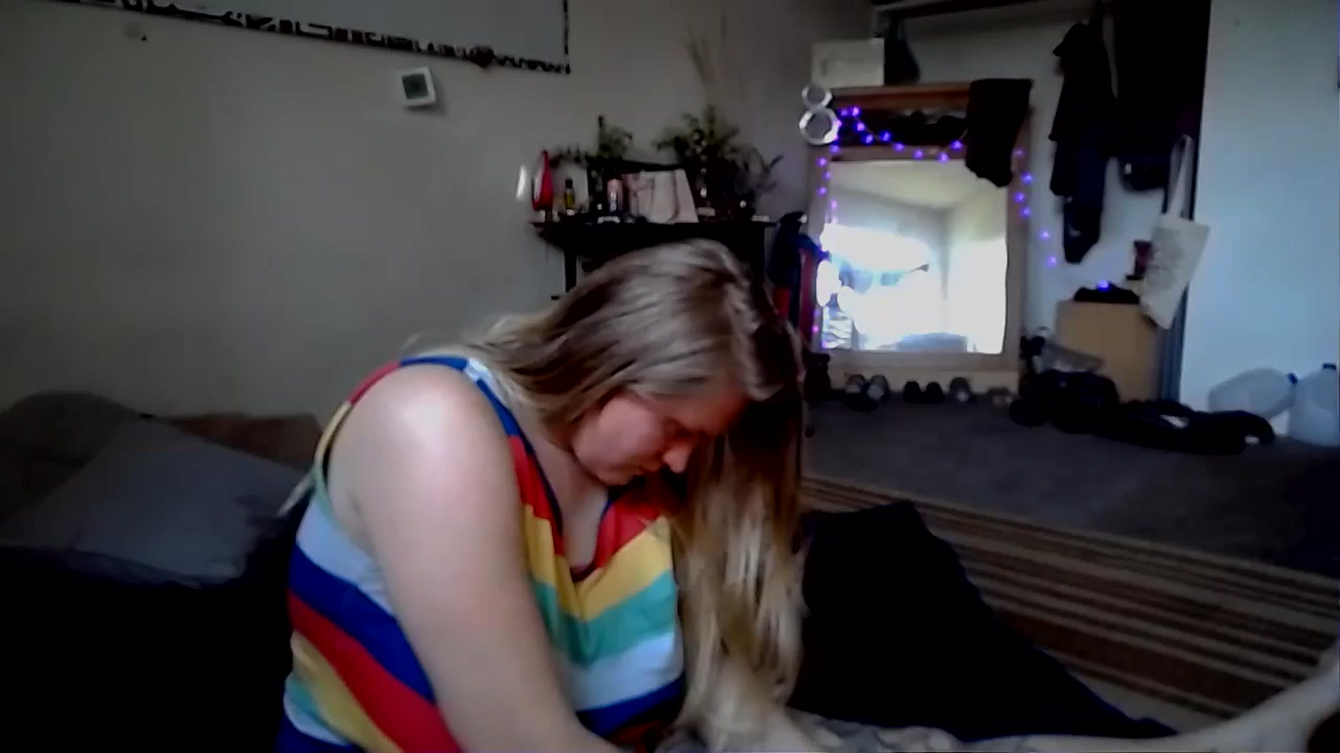 Gallery image thumbnail from Fanny__Mandy's myfreecams stream on, 06/02/2024, 18:18 image 6 of 20