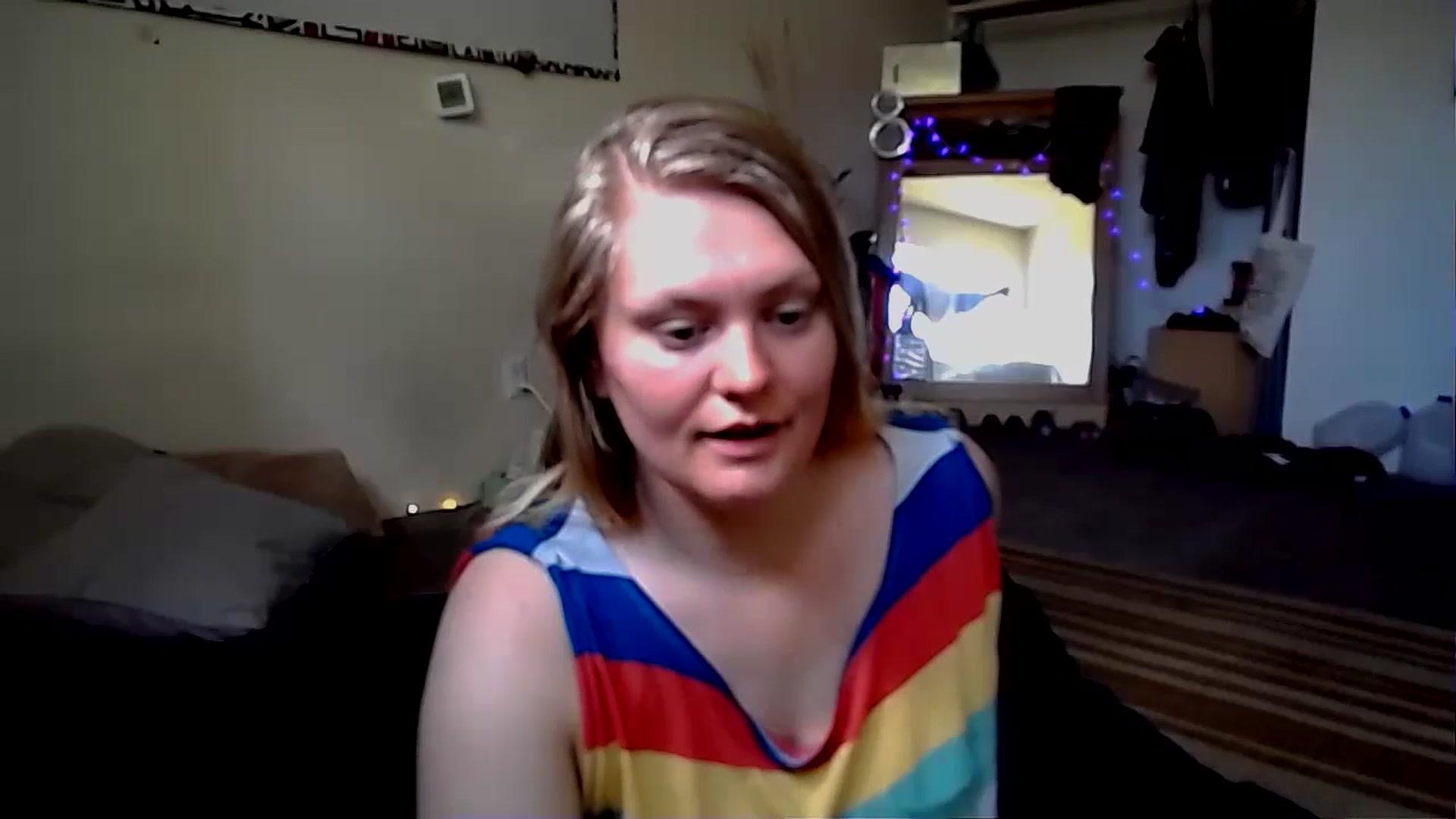 Gallery image thumbnail from Fanny__Mandy's myfreecams stream on, 06/02/2024, 18:18 image 16 of 20