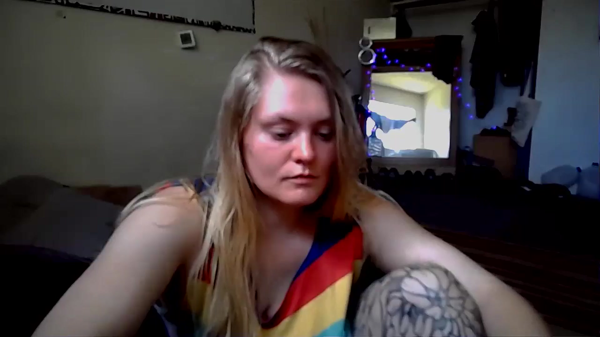 Gallery image thumbnail from Fanny__Mandy's myfreecams stream on, 06/02/2024, 18:18 image 13 of 20