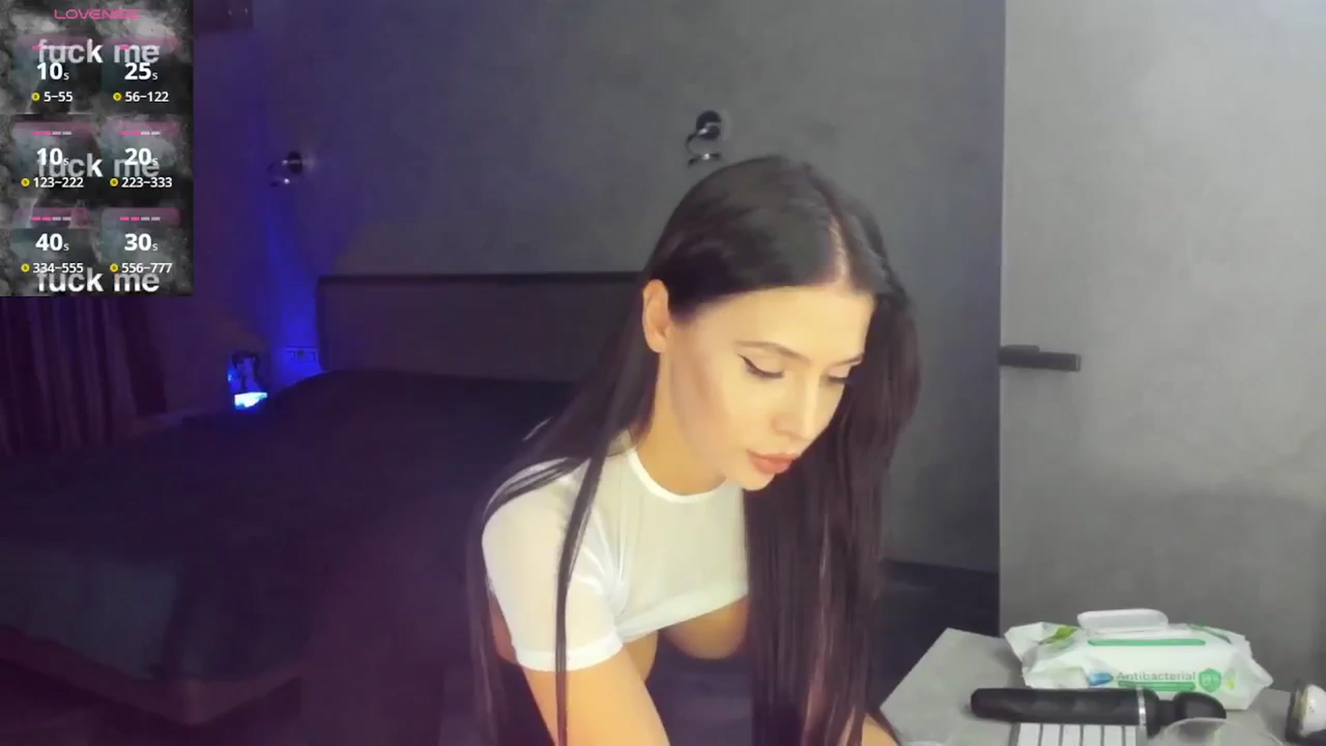 Gallery image thumbnail from FantasyK's myfreecams stream on, 09/21/2025, 18:45 image 1 of 20