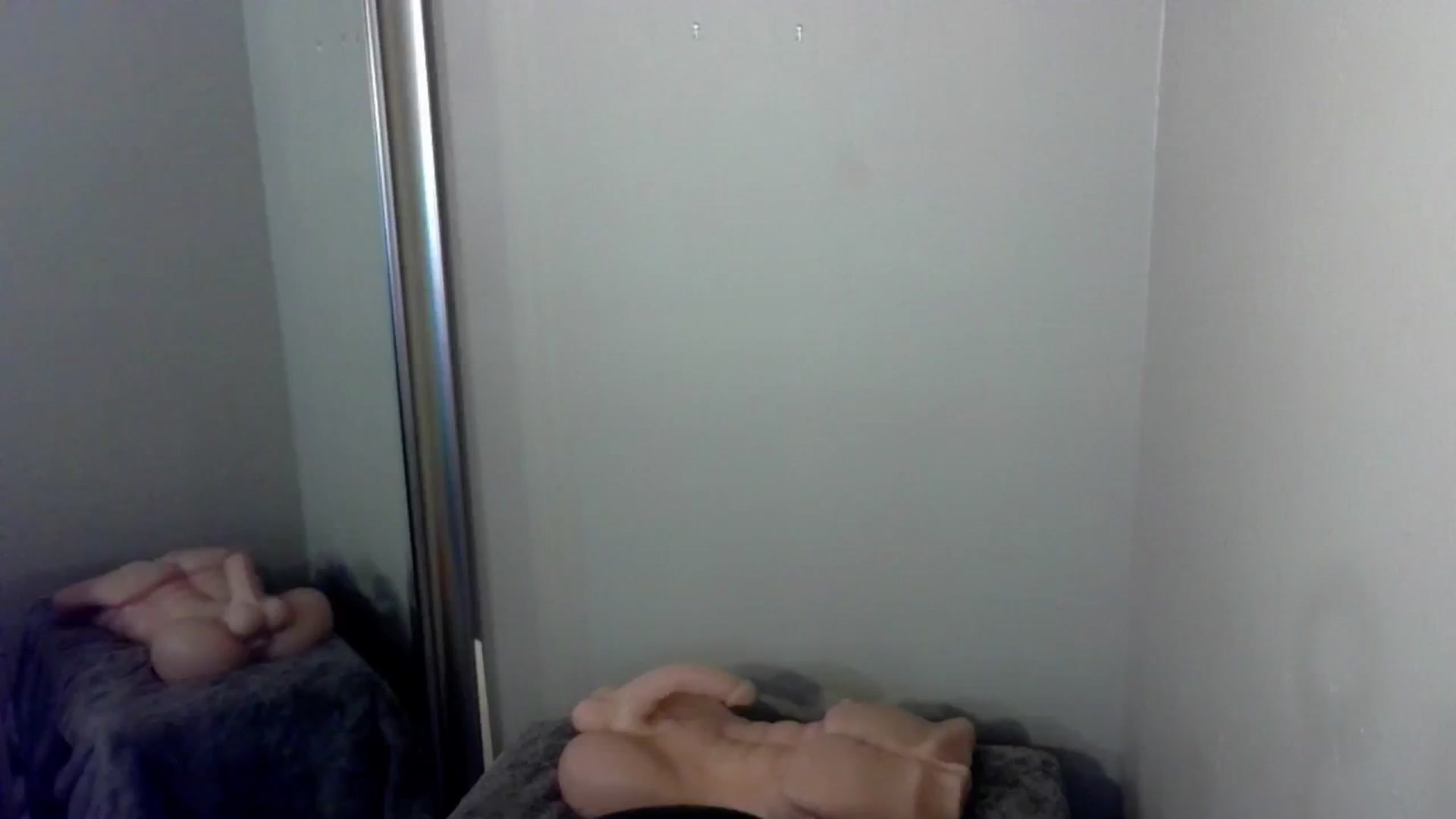 Gallery image thumbnail from FappyGoLucky's myfreecams stream on, 09/29/2024, 08:08 image 4 of 20