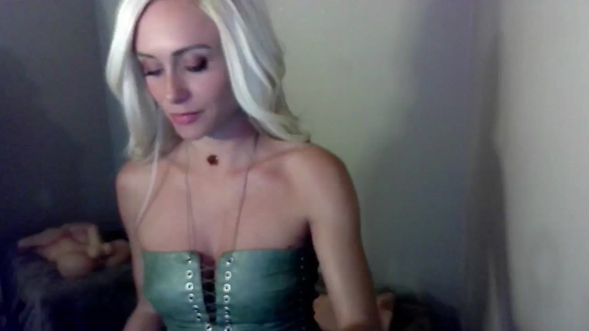 Gallery image thumbnail from FappyGoLucky's myfreecams stream on, 09/29/2024, 09:14 image 3 of 20
