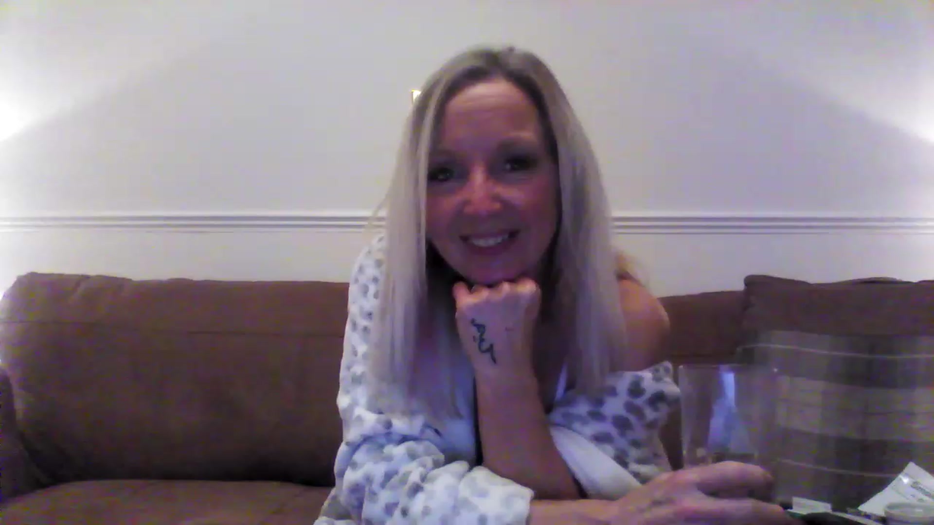 Gallery image thumbnail from Farfallaxx's myfreecams stream on, 11/16/2022, 20:58 image 20 of 20