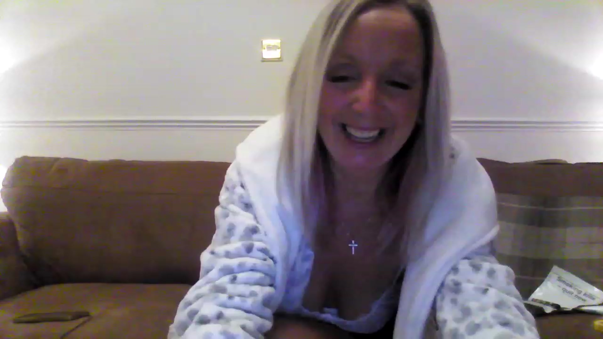 Gallery image thumbnail from Farfallaxx's myfreecams stream on, 11/16/2022, 21:32 image 20 of 20