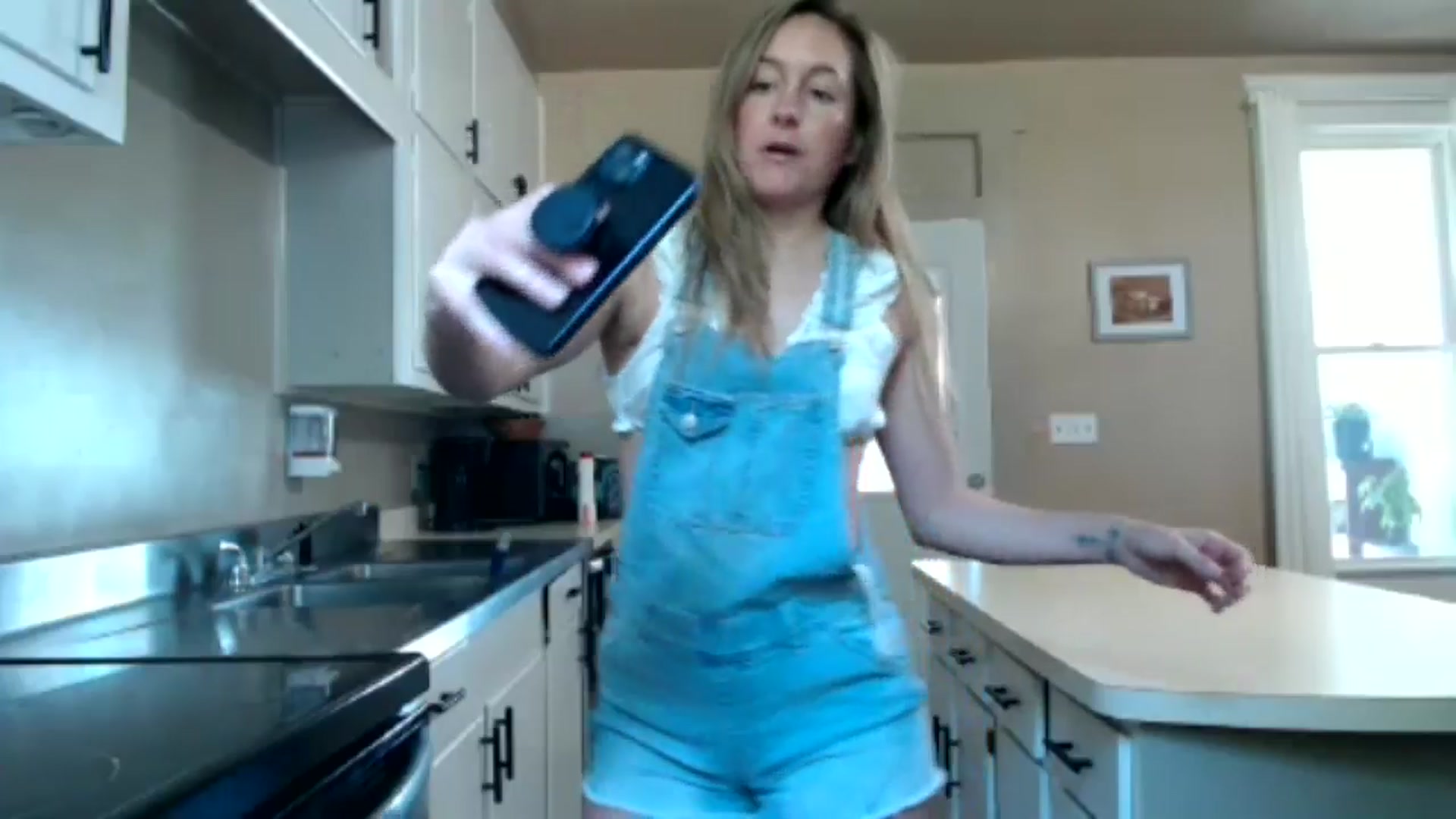 Gallery image thumbnail from FarmGirl_BDAY's myfreecams stream on, 07/02/2024, 13:59 image 8 of 20