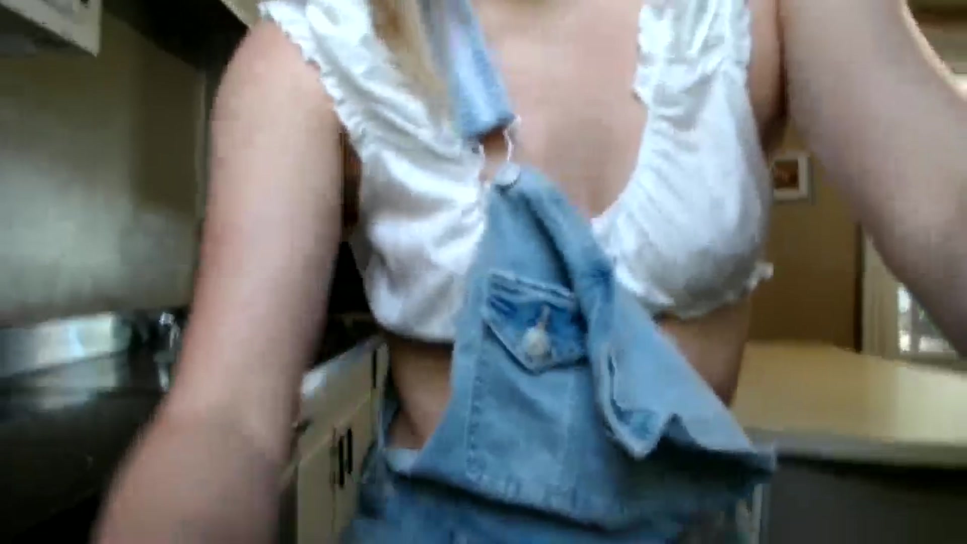 Gallery image thumbnail from FarmGirl_BDAY's myfreecams stream on, 07/02/2024, 13:59 image 3 of 20