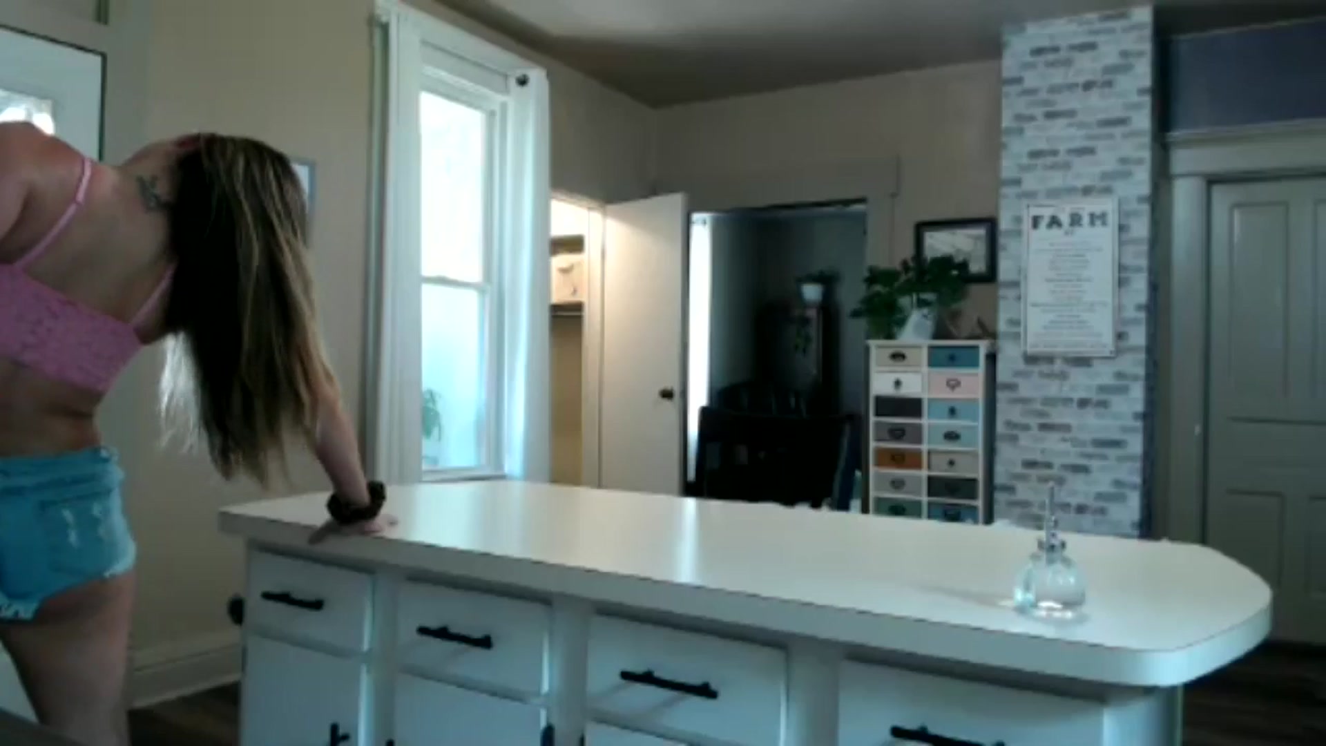 Gallery image thumbnail from FarmGirl_BDAY's myfreecams stream on, 07/03/2024, 15:56 image 2 of 20