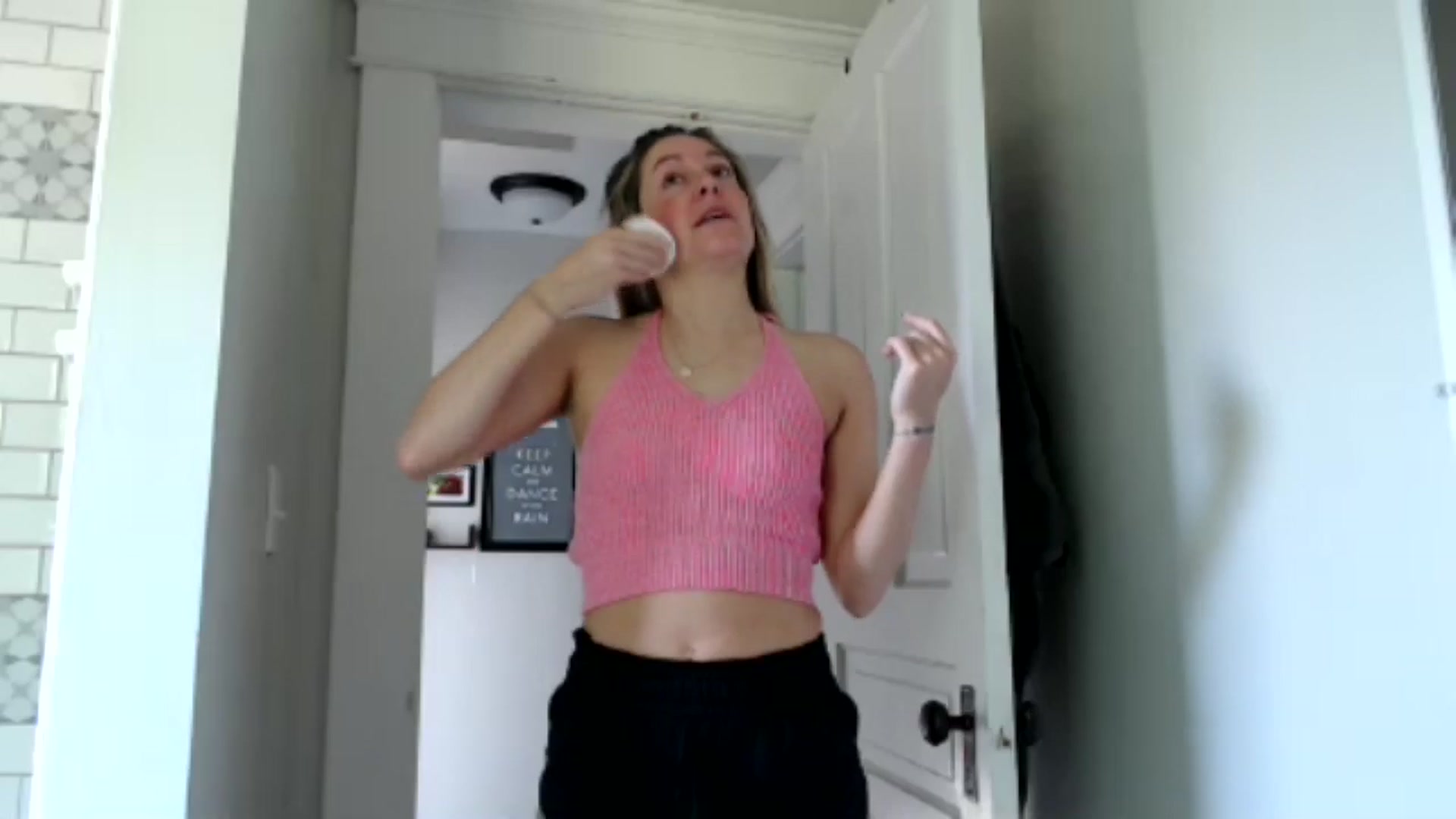 Gallery image thumbnail from FarmGirl_BDAY's myfreecams stream on, 07/23/2024, 14:21 image 4 of 20