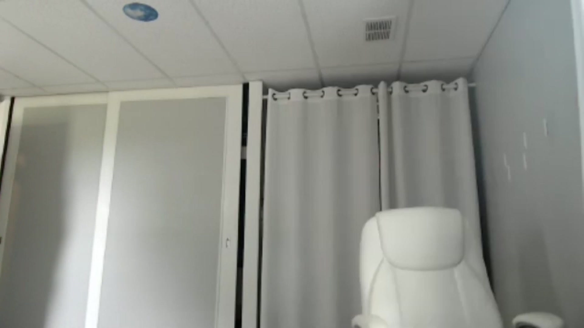 Gallery image thumbnail from FarmGirl_BDAY's myfreecams stream on, 08/02/2024, 19:17 image 4 of 20