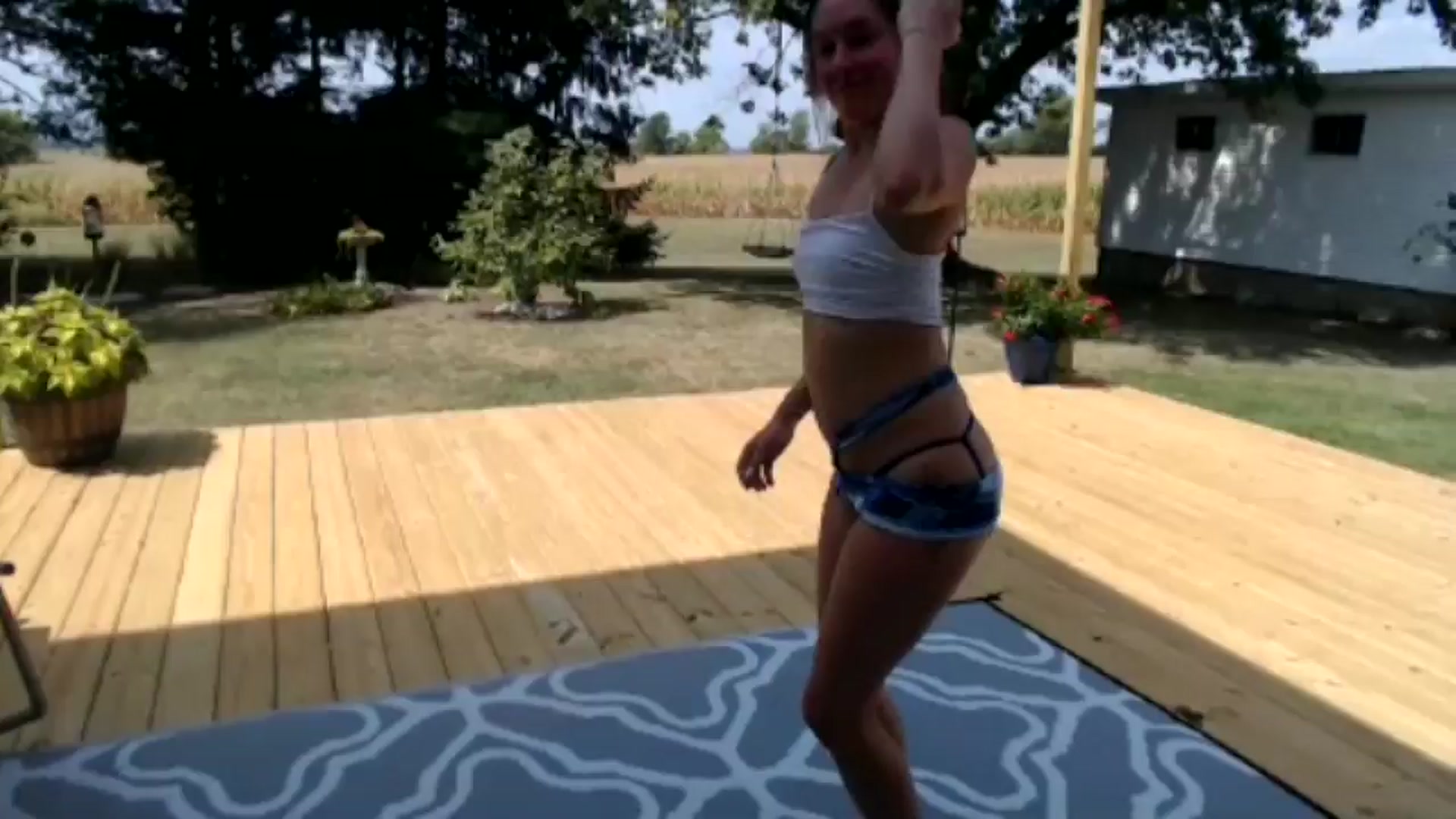 Gallery image thumbnail from FarmGirl_BDAY's myfreecams stream on, 08/26/2024, 17:27 image 18 of 20