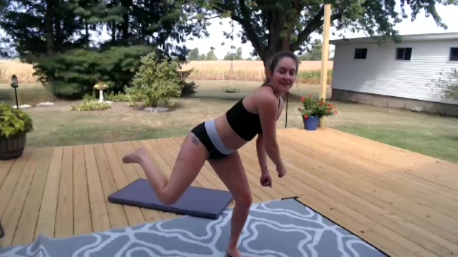 Gallery image thumbnail from FarmGirl_BDAY's myfreecams stream on, 08/27/2024, 15:07 image 11 of 20