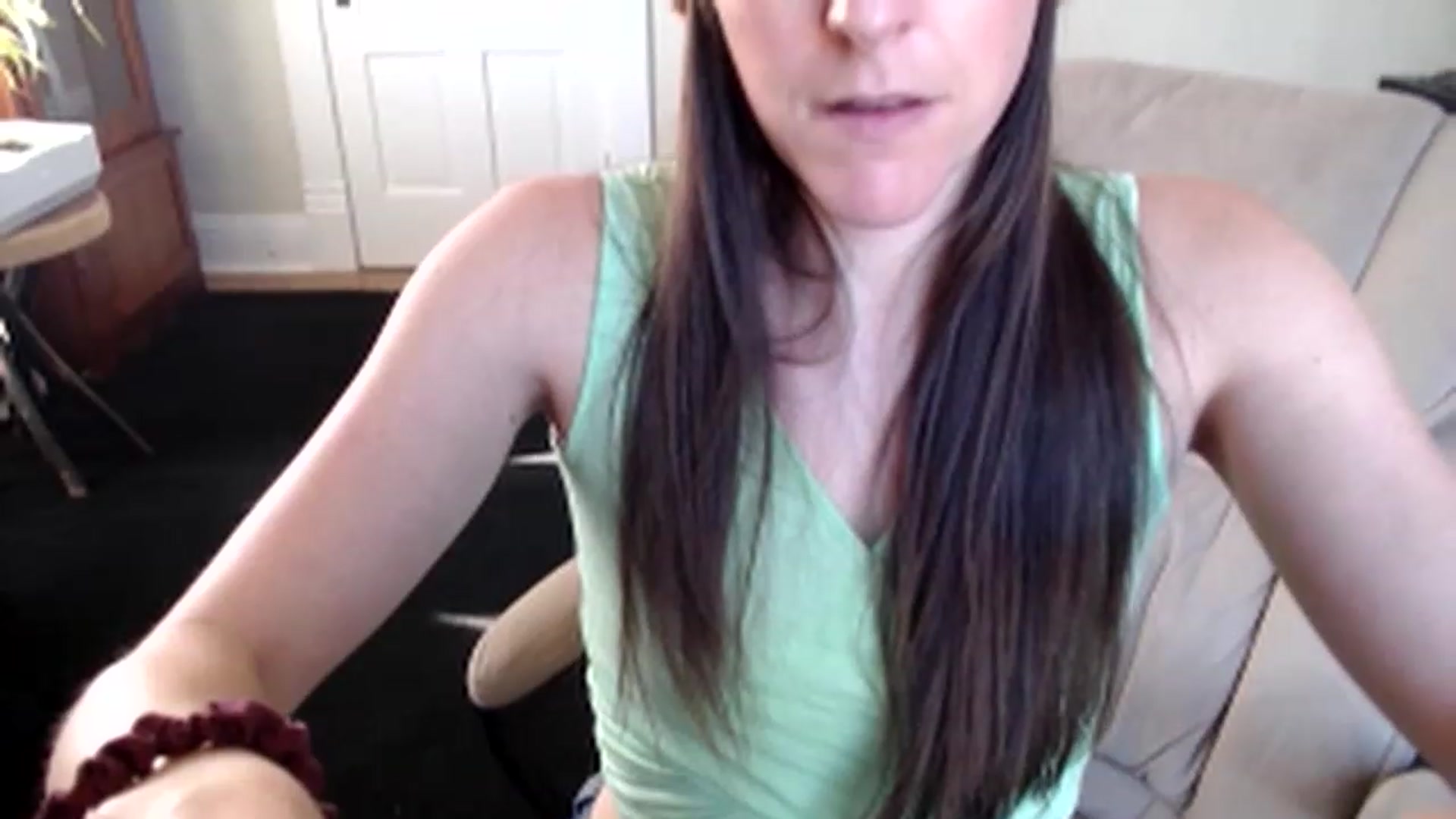 Gallery image thumbnail from FarmGirl__'s myfreecams stream on, 12/01/2022, 17:03 image 16 of 20