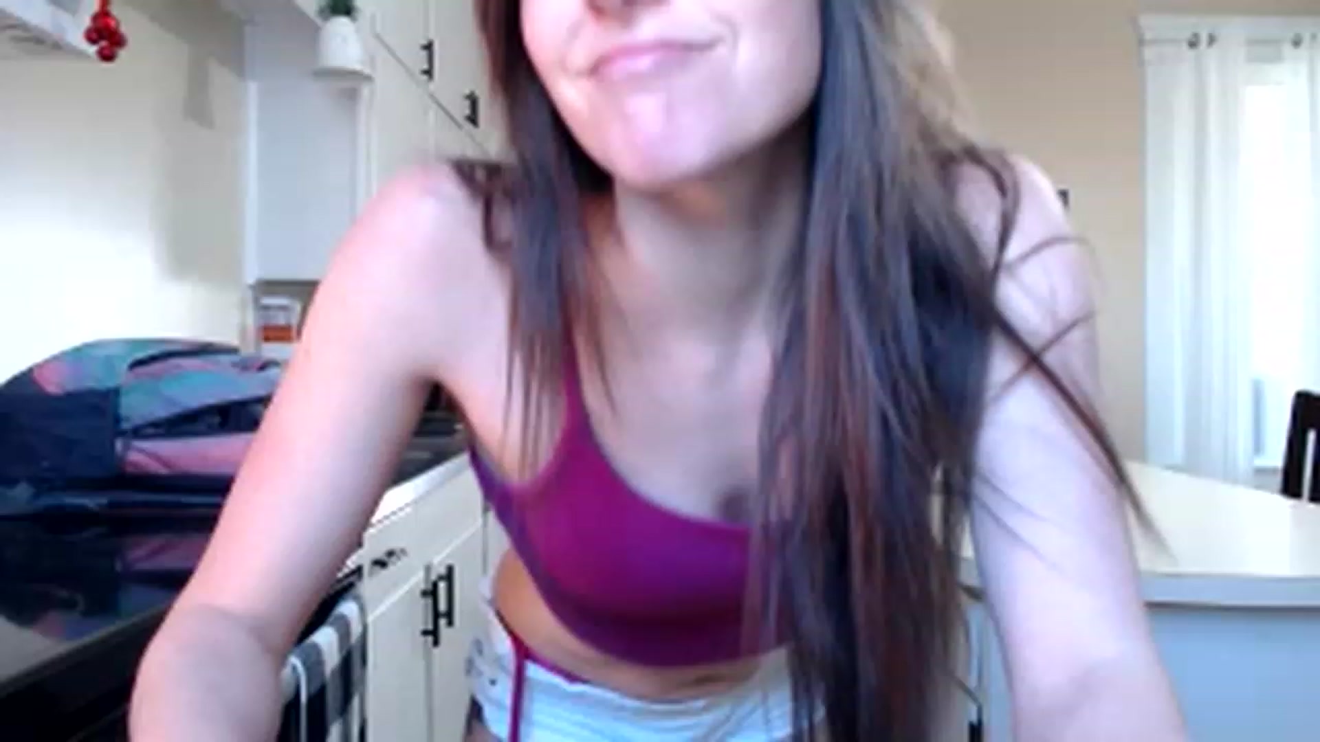 Gallery image thumbnail from FarmGirl__'s myfreecams stream on, 12/05/2022, 14:46 image 9 of 20