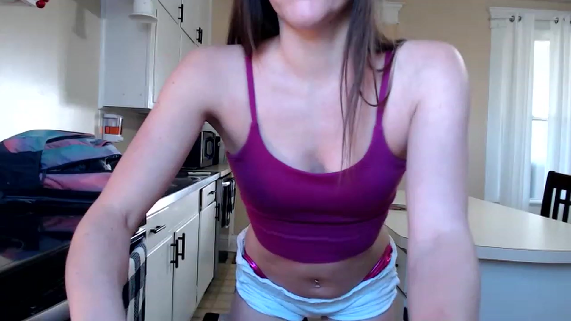 Gallery image thumbnail from FarmGirl__'s myfreecams stream on, 12/05/2022, 14:46 image 2 of 20