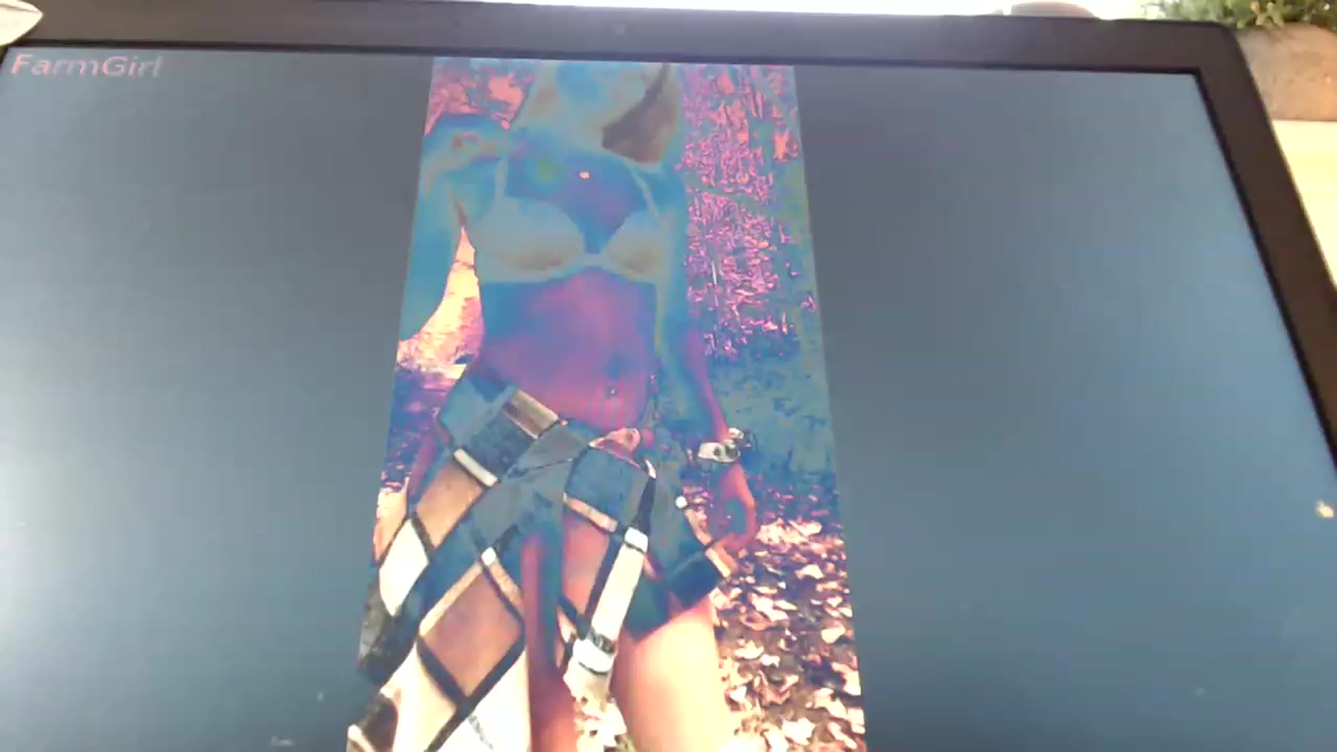 Gallery image thumbnail from FarmGirl__'s myfreecams stream on, 12/06/2022, 14:22 image 3 of 20