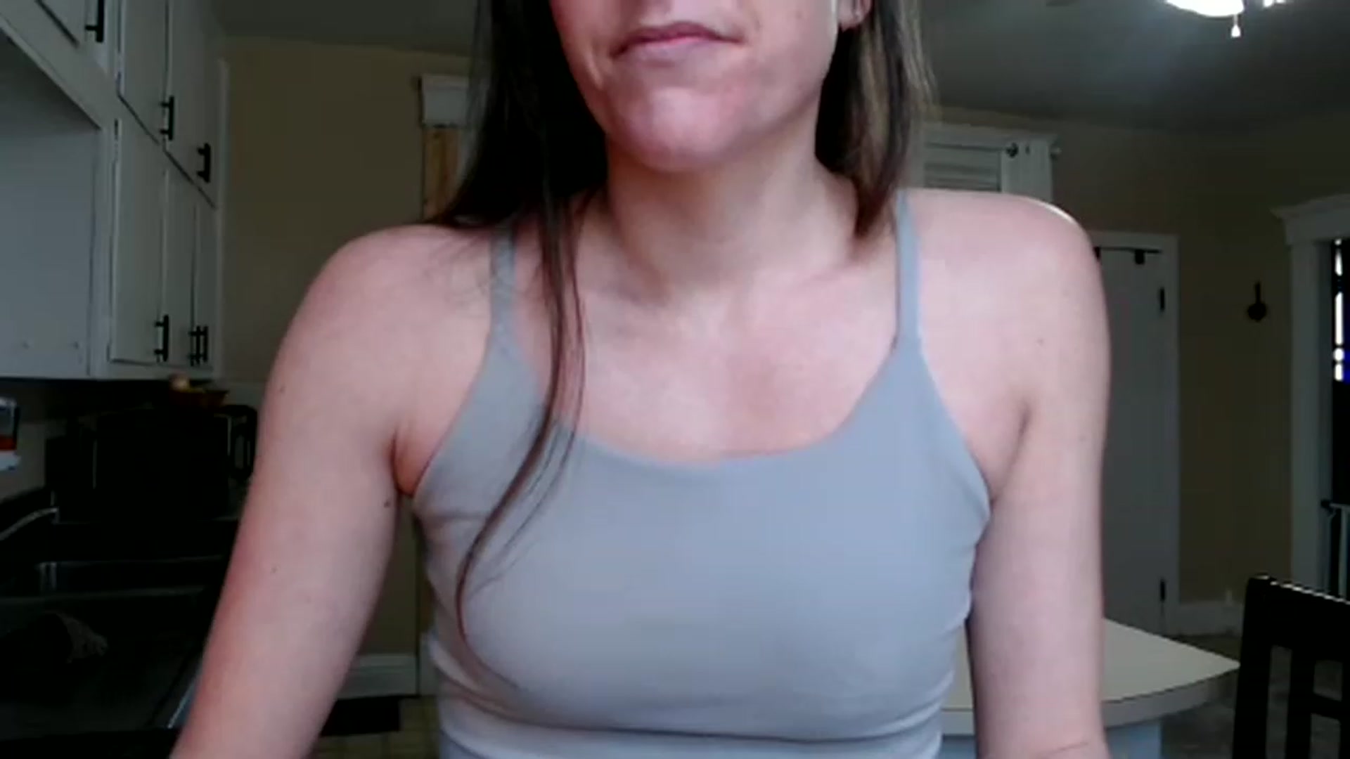 Gallery image thumbnail from FarmGirl__'s myfreecams stream on, 01/09/2023, 15:56 image 12 of 20