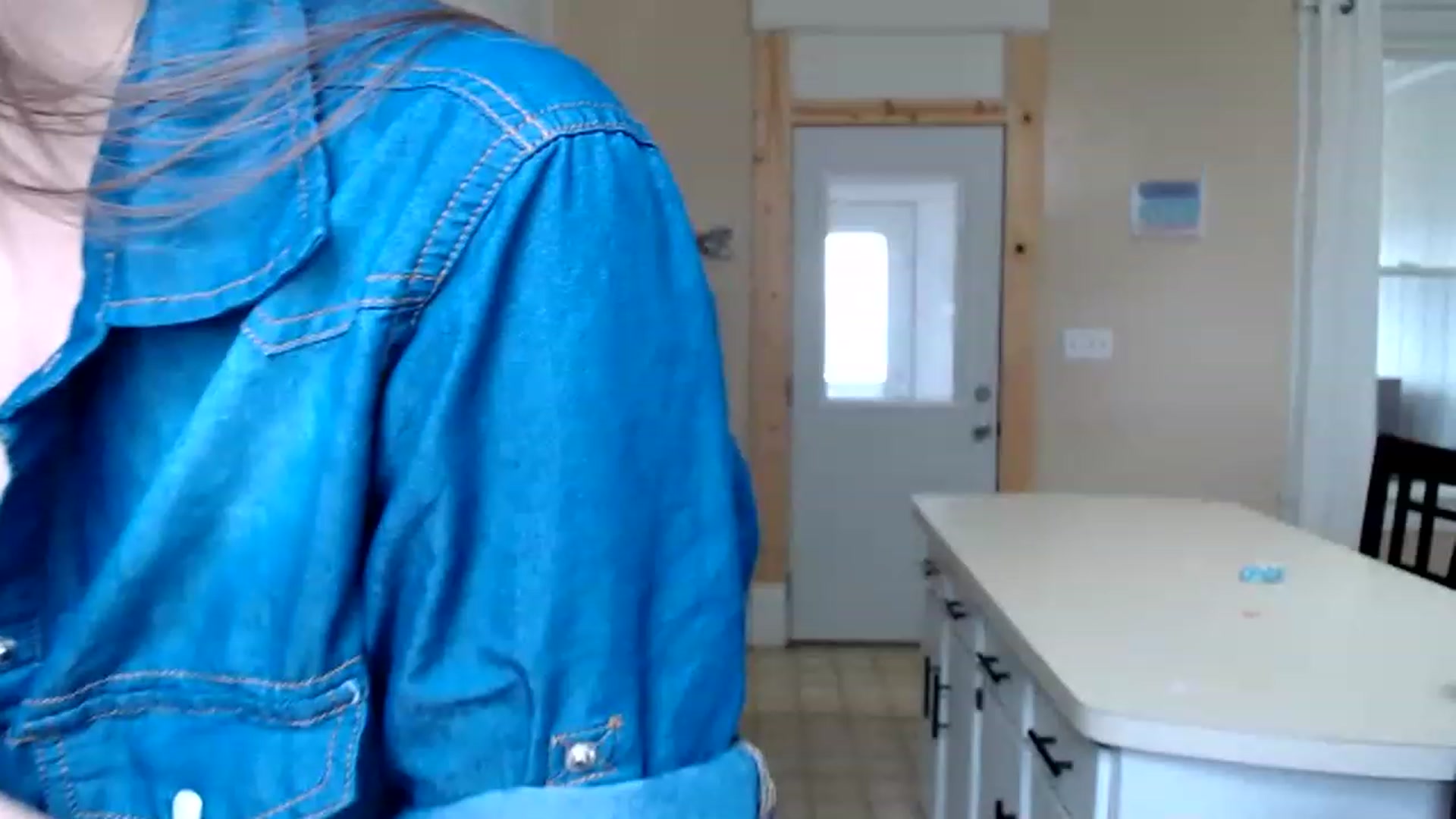 Gallery image thumbnail from FarmGirl__'s myfreecams stream on, 01/10/2023, 16:54 image 8 of 20