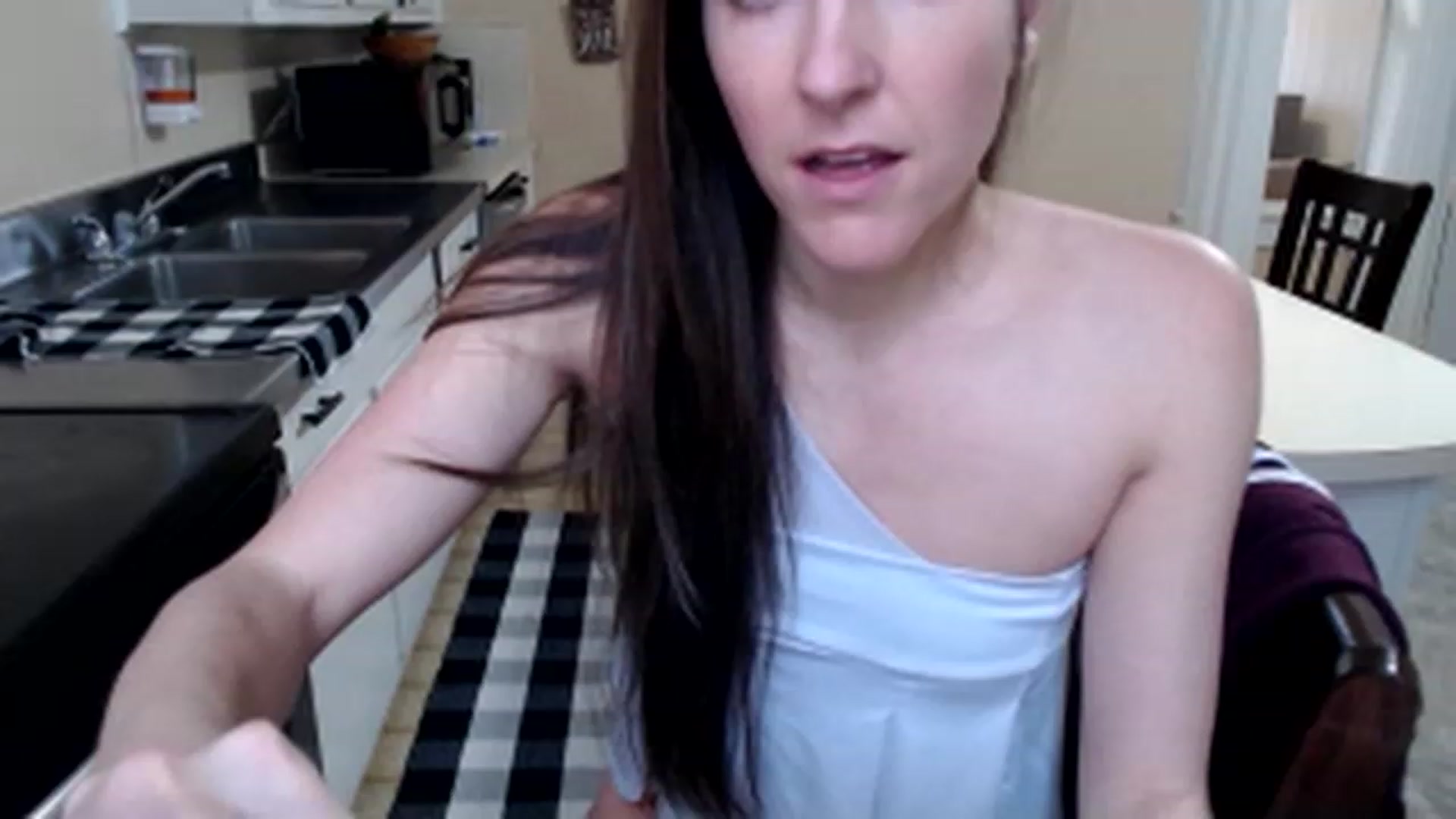 Gallery image thumbnail from FarmGirl__'s myfreecams stream on, 01/18/2023, 14:46 image 16 of 20