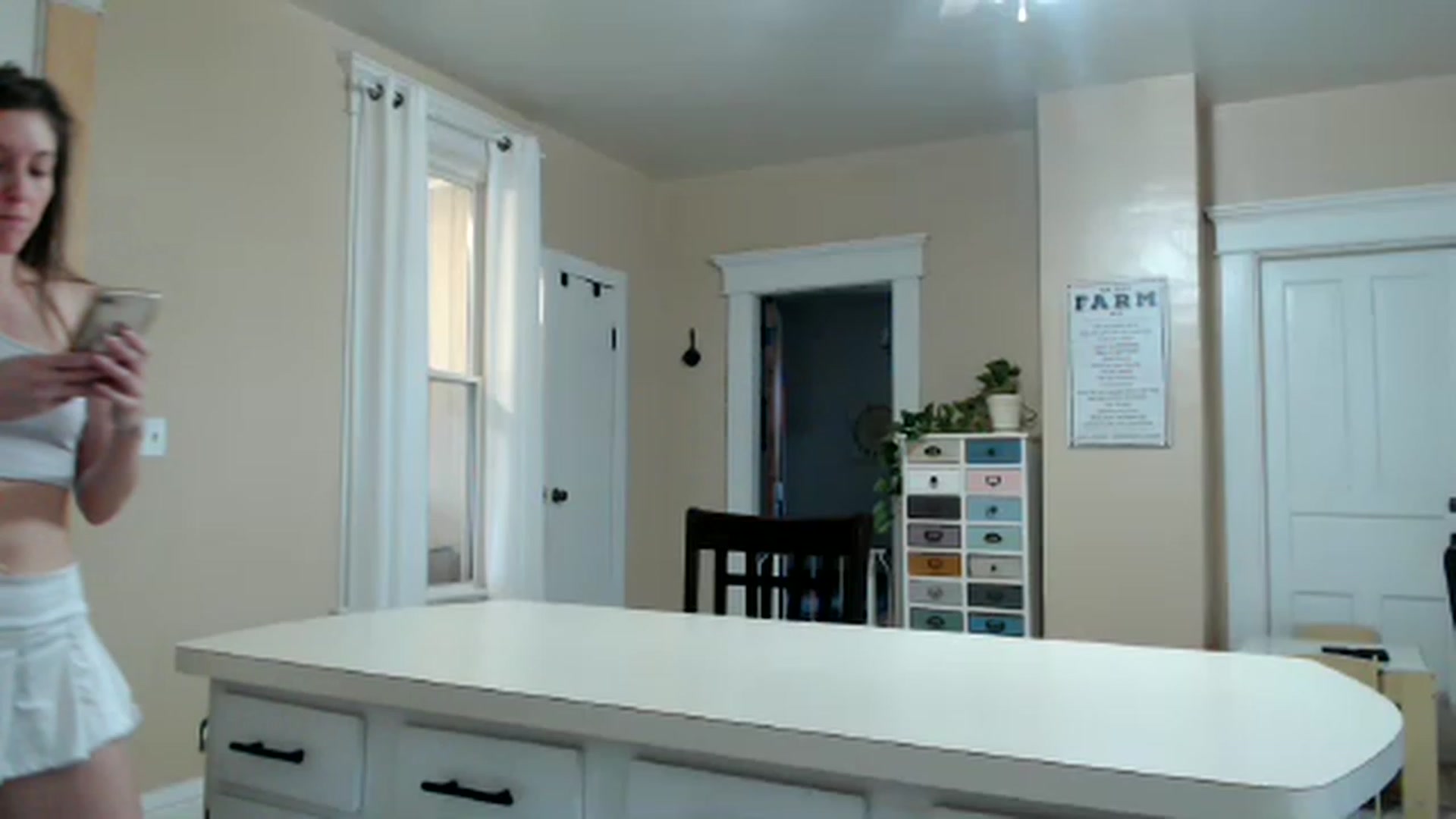 Gallery image thumbnail from FarmGirl__'s myfreecams stream on, 01/18/2023, 15:31 image 12 of 20