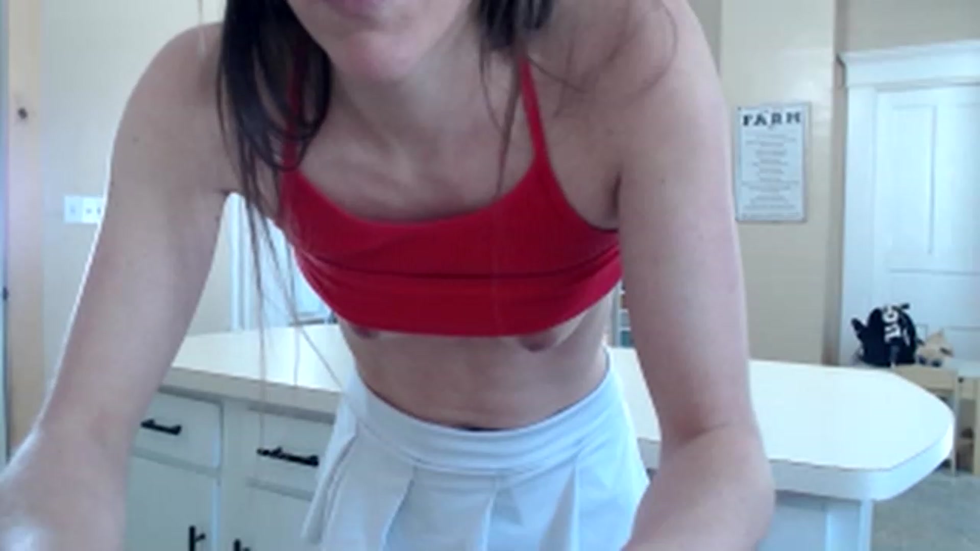 Gallery image thumbnail from FarmGirl__'s myfreecams stream on, 02/01/2023, 17:38 image 9 of 20