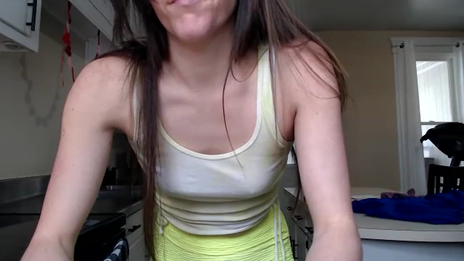 Gallery image thumbnail from FarmGirl__'s myfreecams stream on, 02/03/2023, 15:27 image 4 of 20