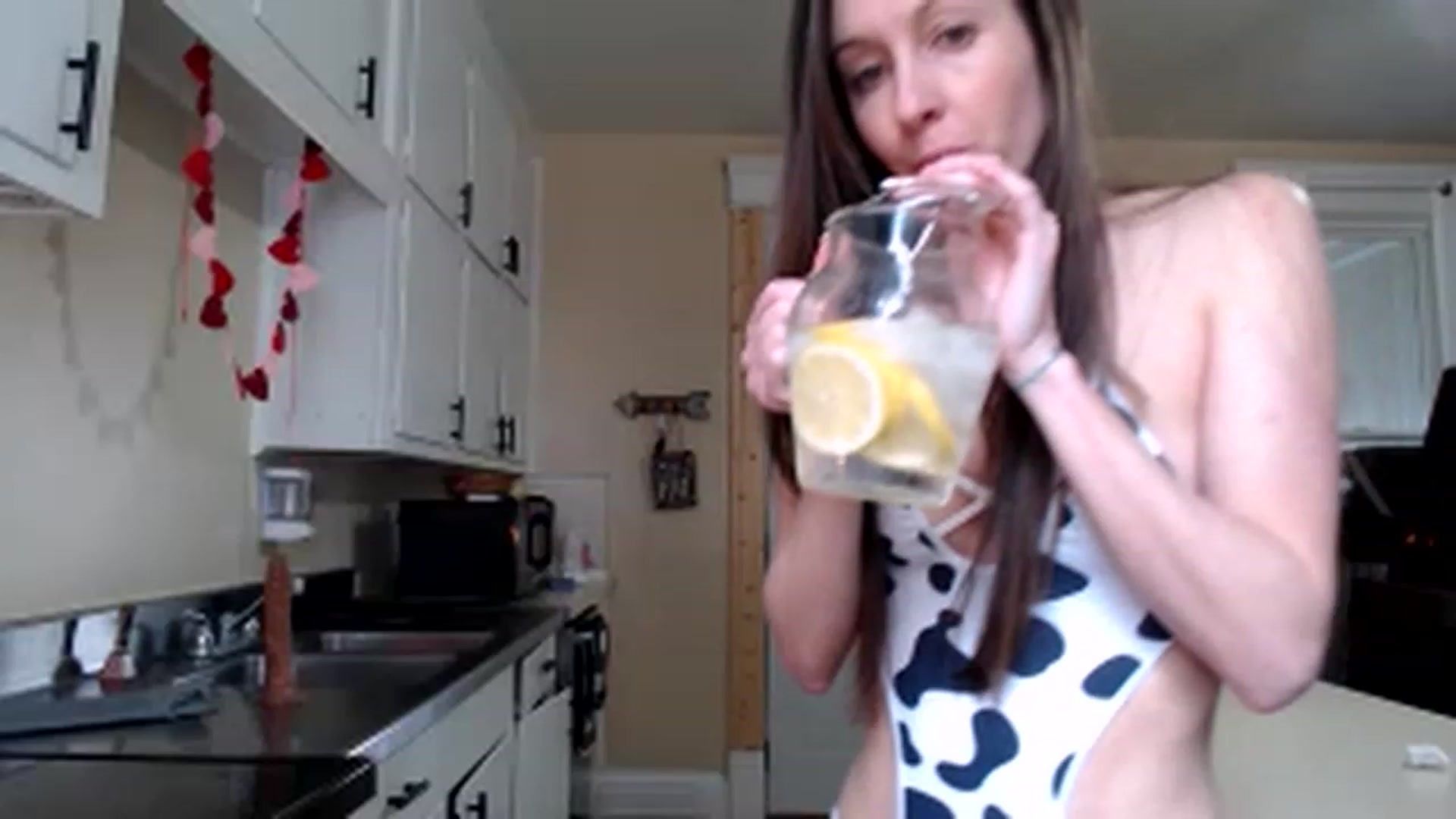 Gallery image thumbnail from FarmGirl__'s myfreecams stream on, 02/09/2023, 18:44 image 10 of 20