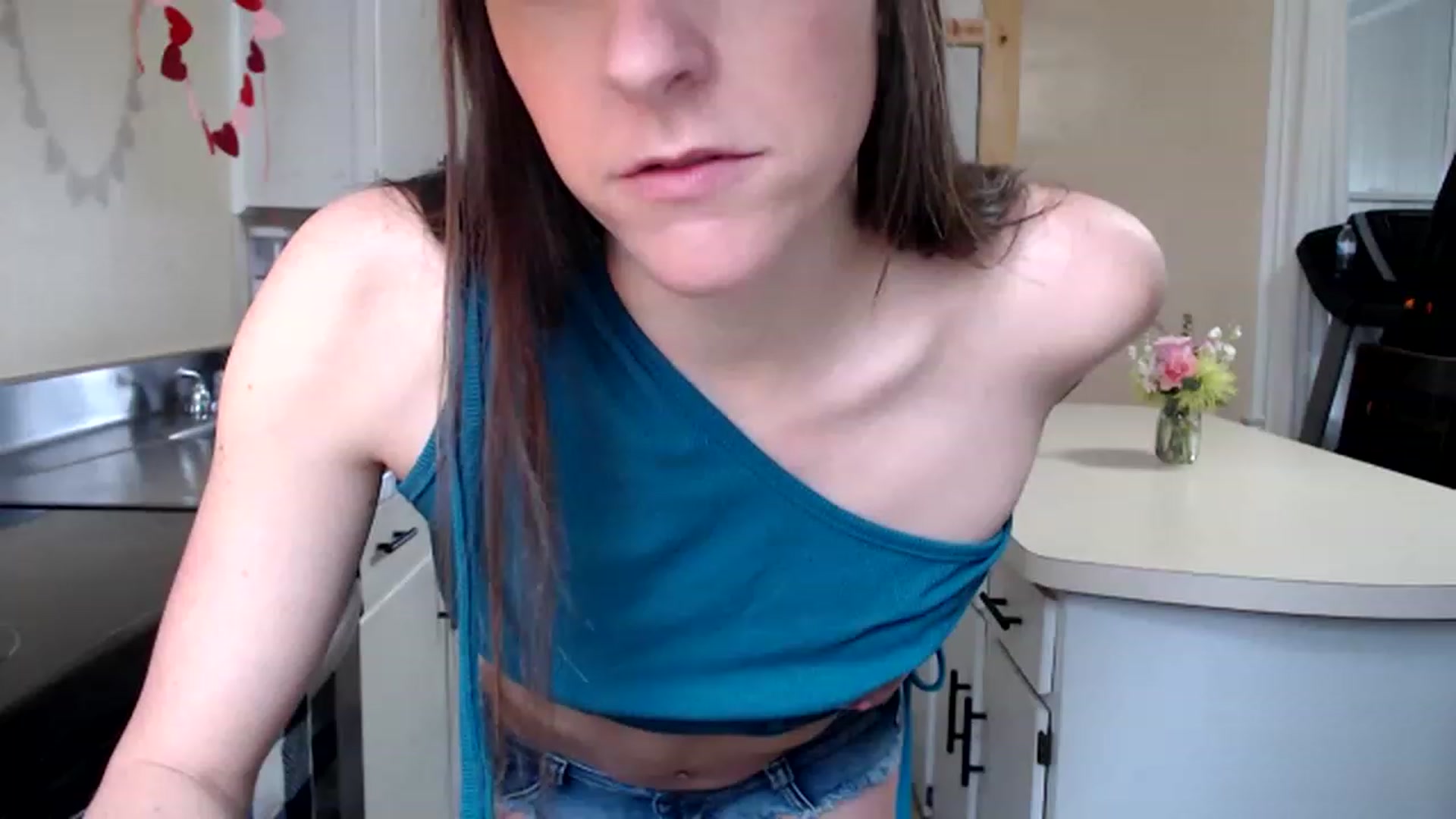 Gallery image thumbnail from FarmGirl__'s myfreecams stream on, 02/10/2023, 15:46 image 7 of 20