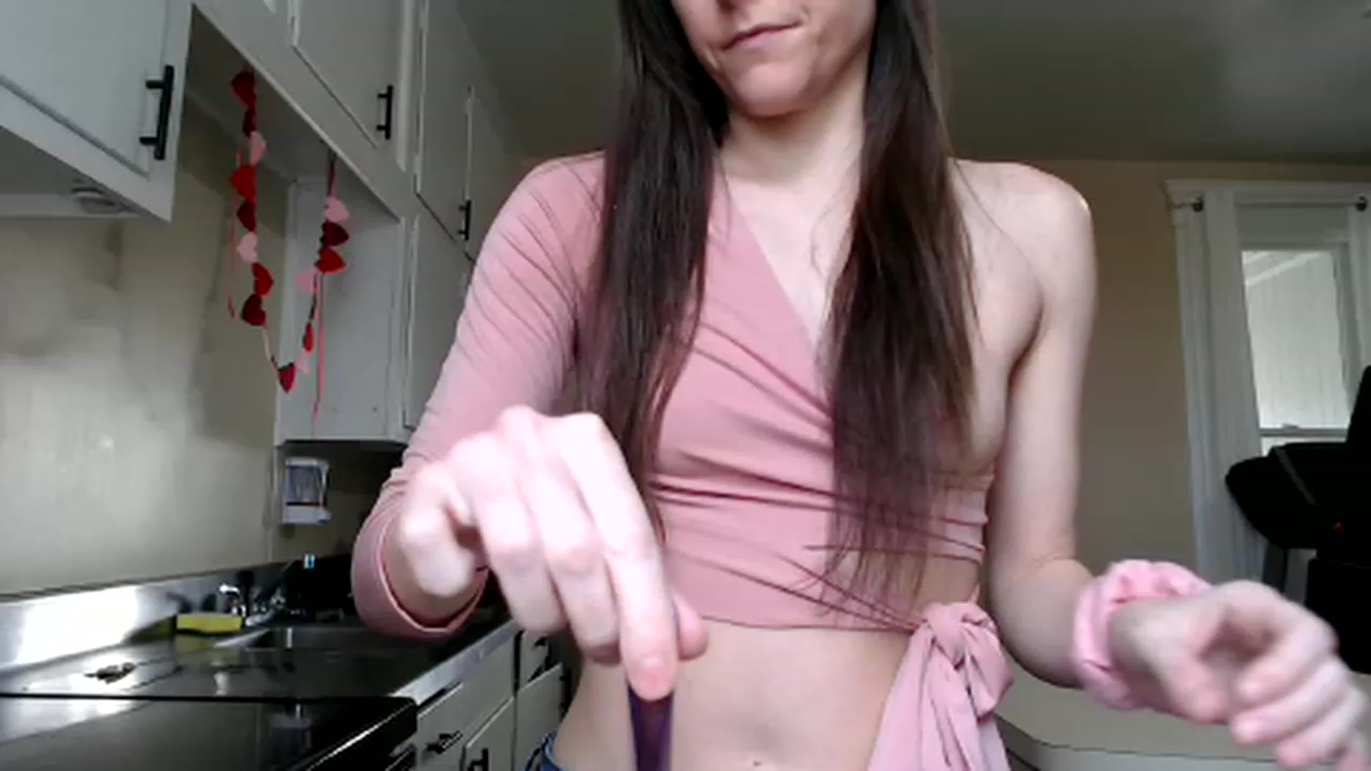 Gallery image thumbnail from FarmGirl__'s myfreecams stream on, 02/14/2023, 17:11 image 2 of 20